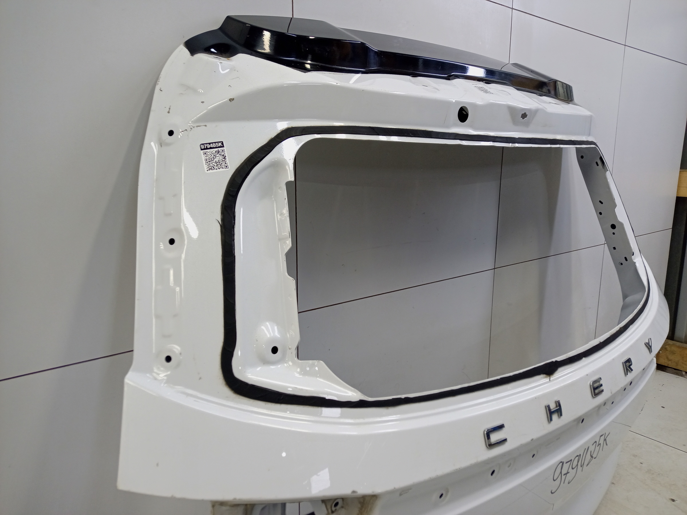 Крышка багажника Chery Tiggo 8 без датчика защемления