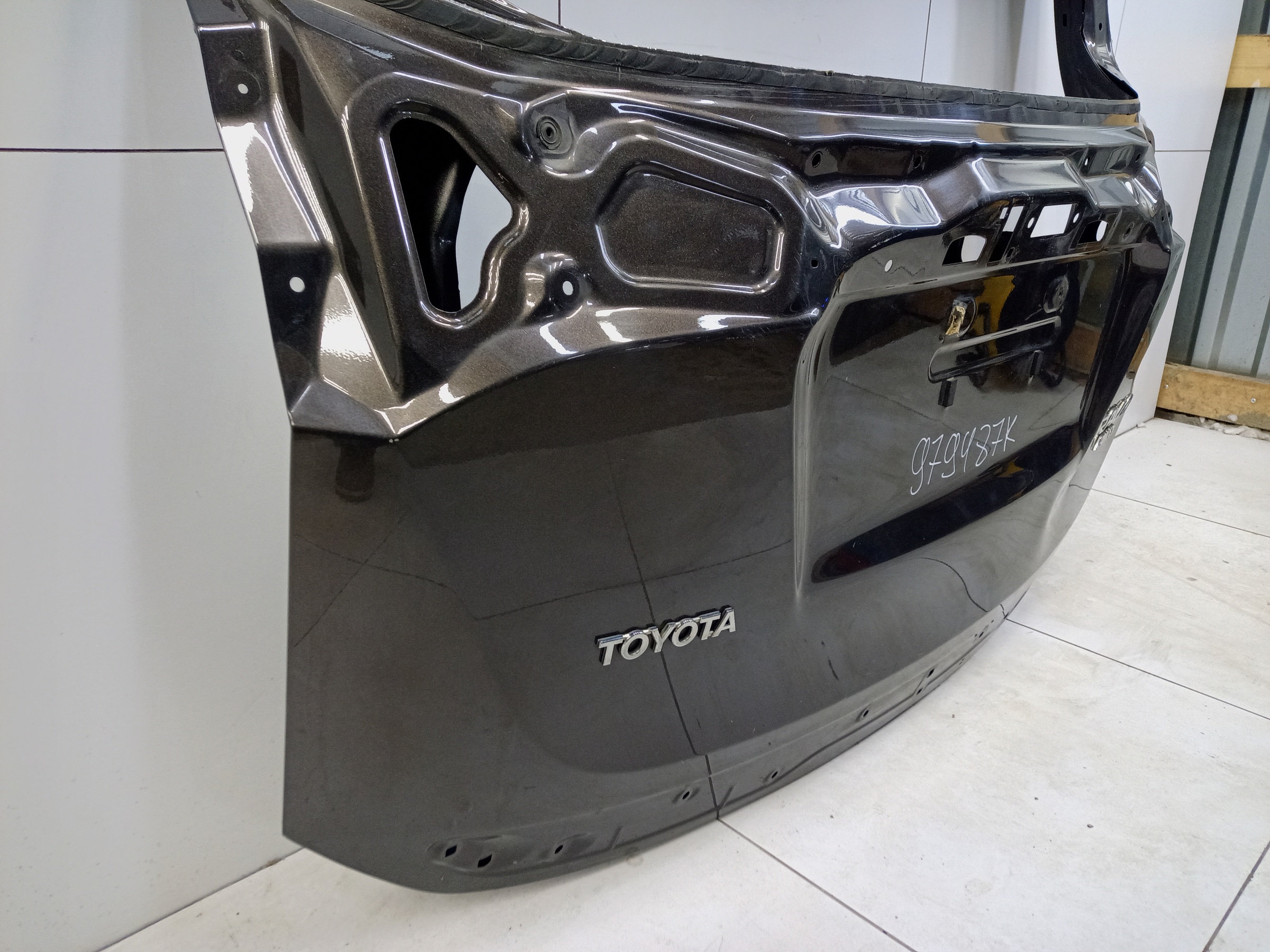 Крышка багажника Toyota RAV4 CA40 Restail