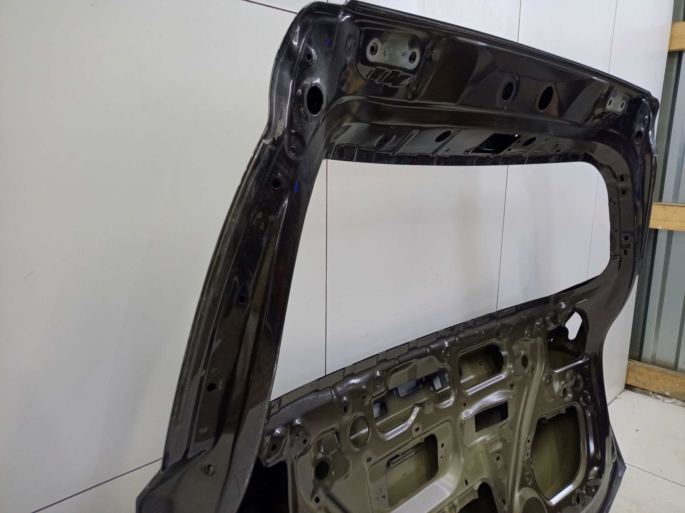 Крышка багажника Toyota RAV4 CA40 Restail