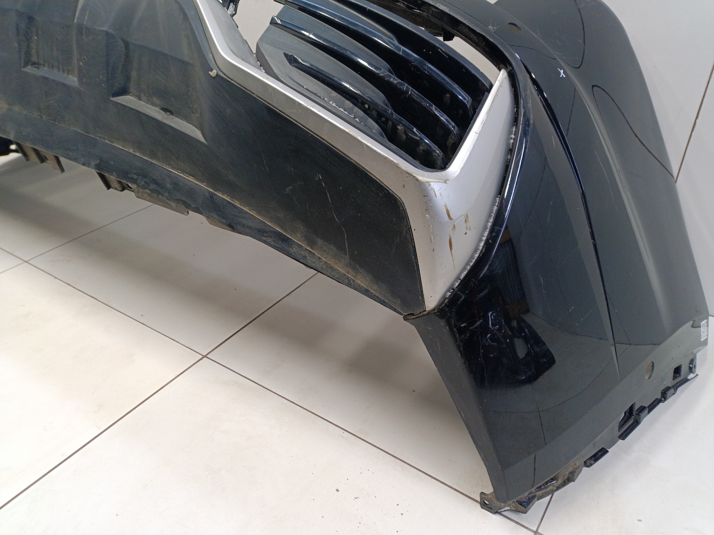 Бампер задний Geely Monjaro