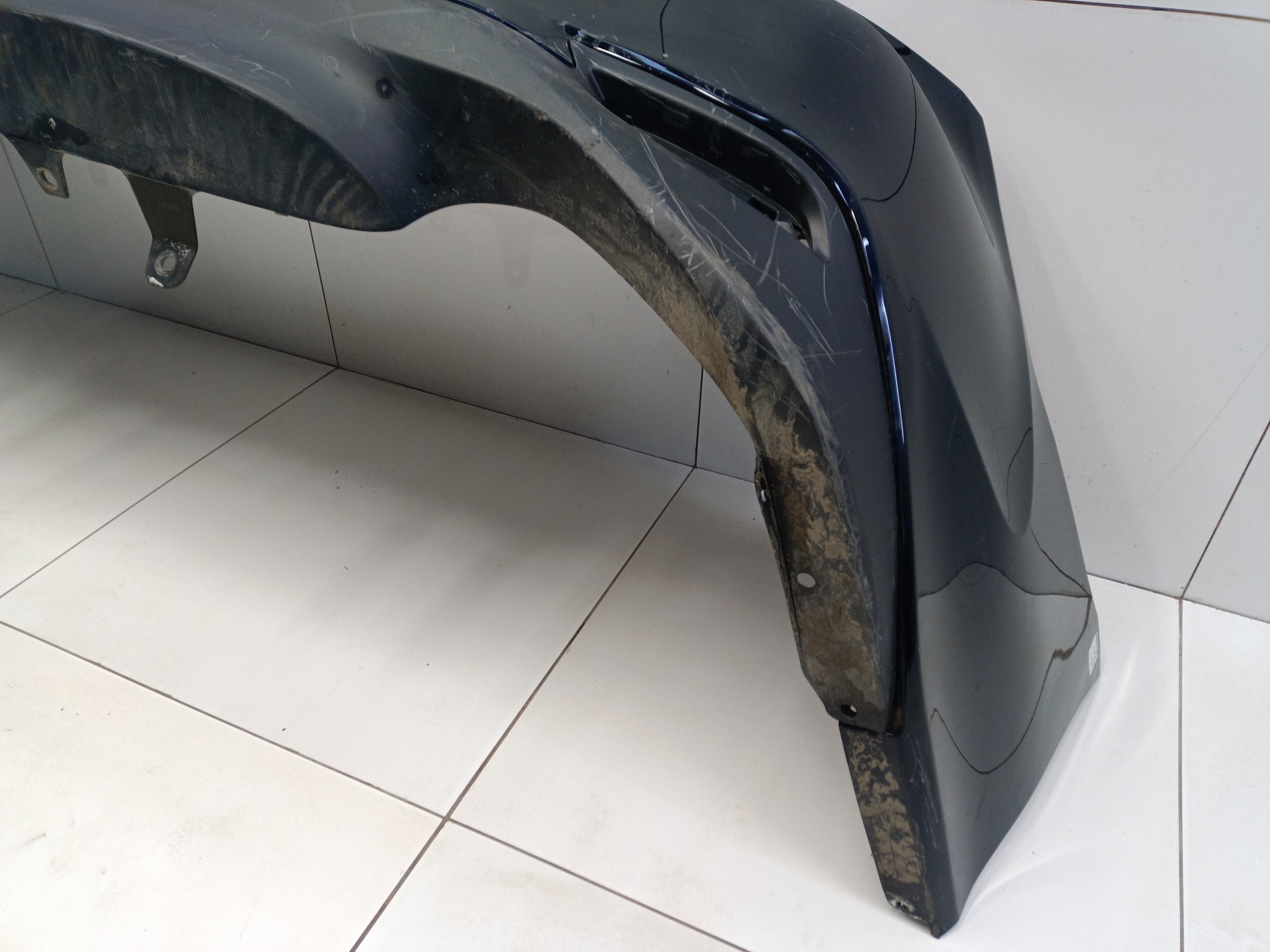 Бампер задний Toyota Camry V70