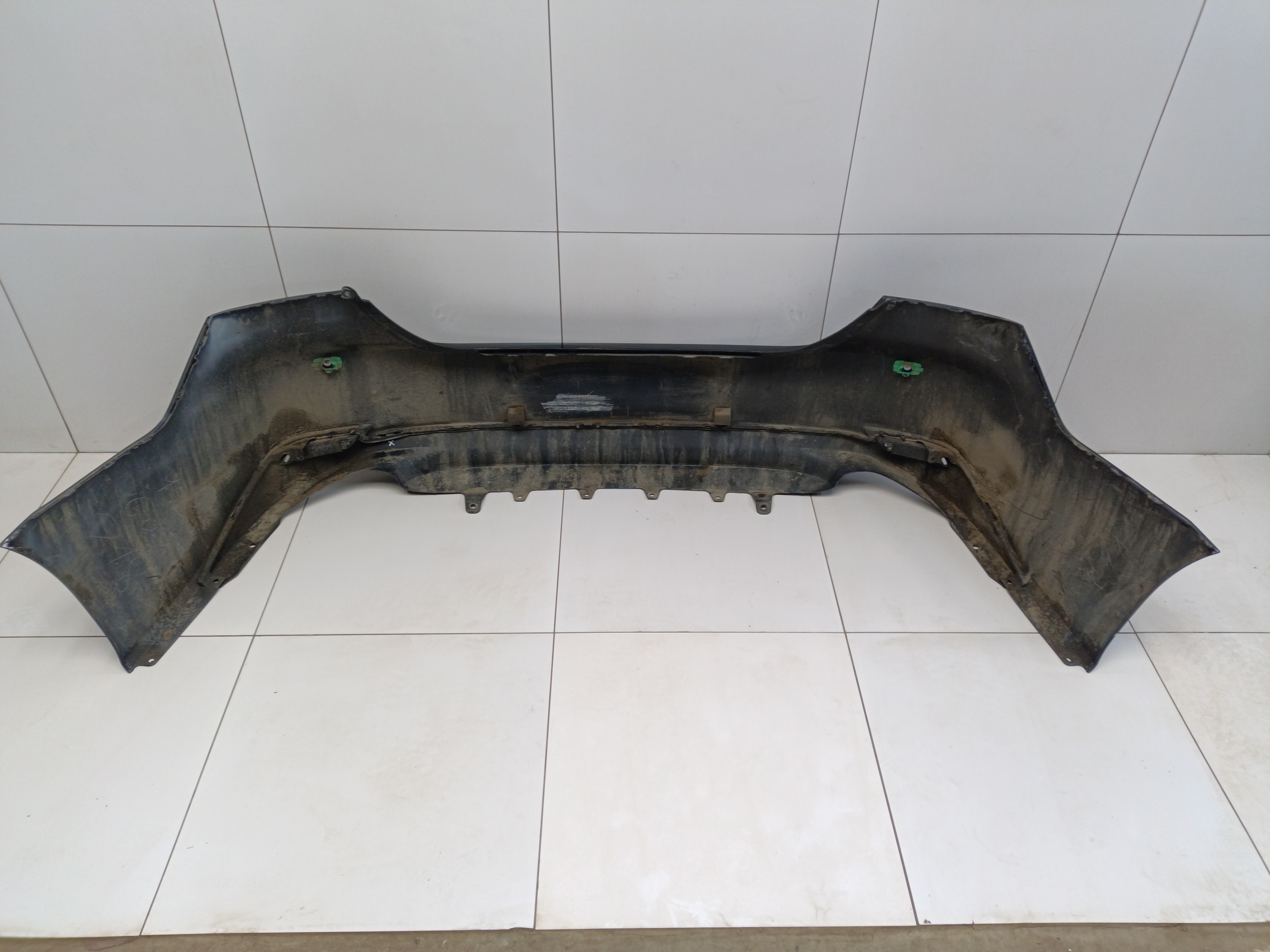 Бампер задний Toyota Camry V70