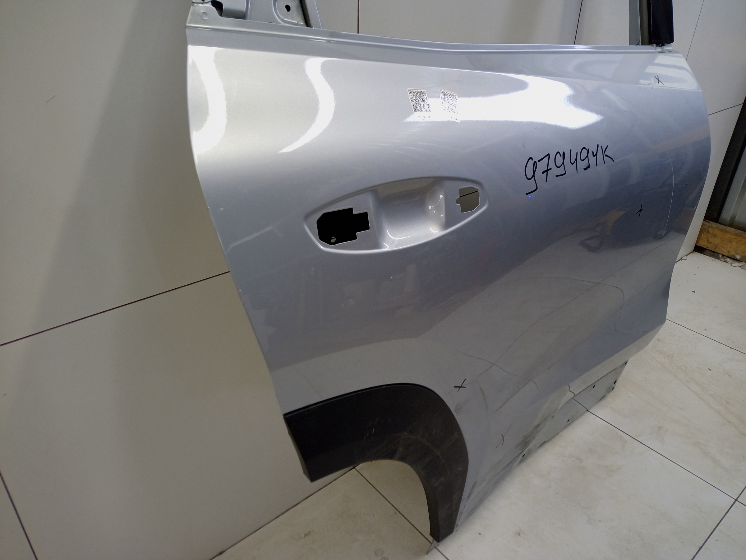 Дверь задняя правая Geely Atlas 2