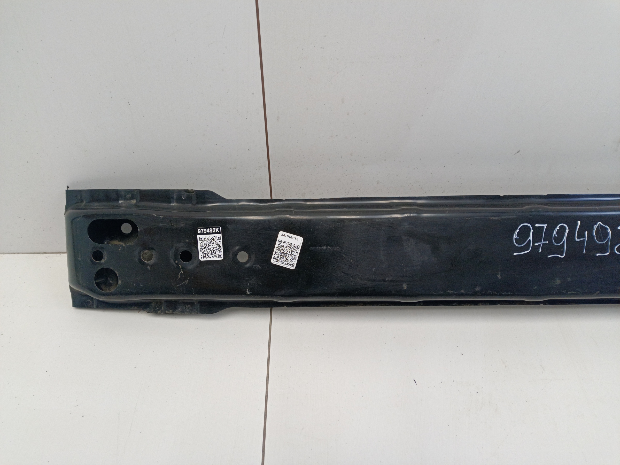 Усилитель заднего бампера Toyota Camry V70