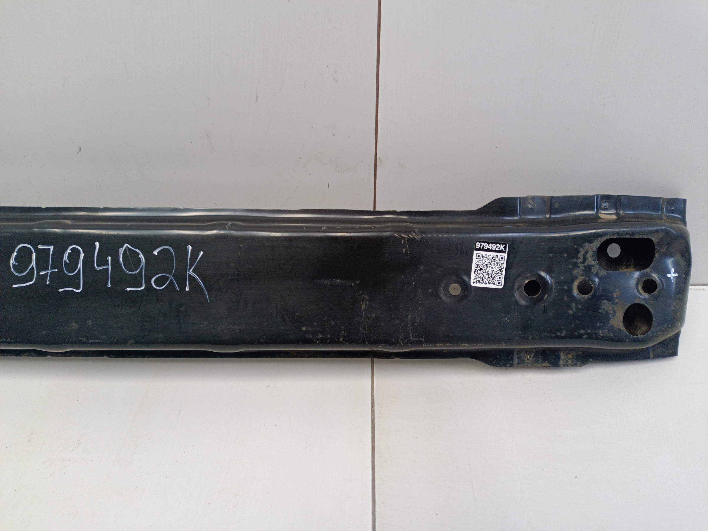 Усилитель заднего бампера Toyota Camry V70