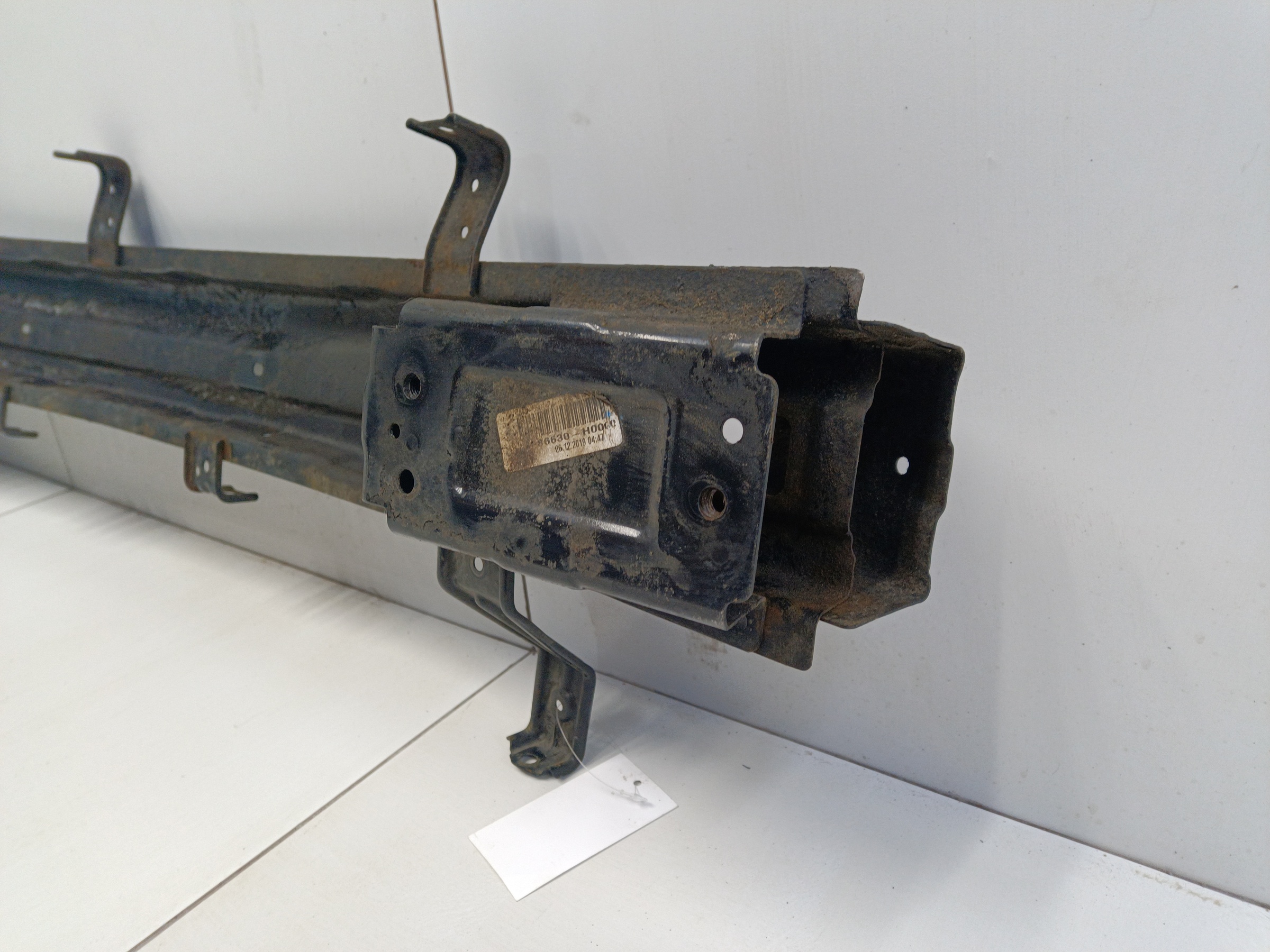 Усилитель заднего бампера Kia Rio 4 Sedan