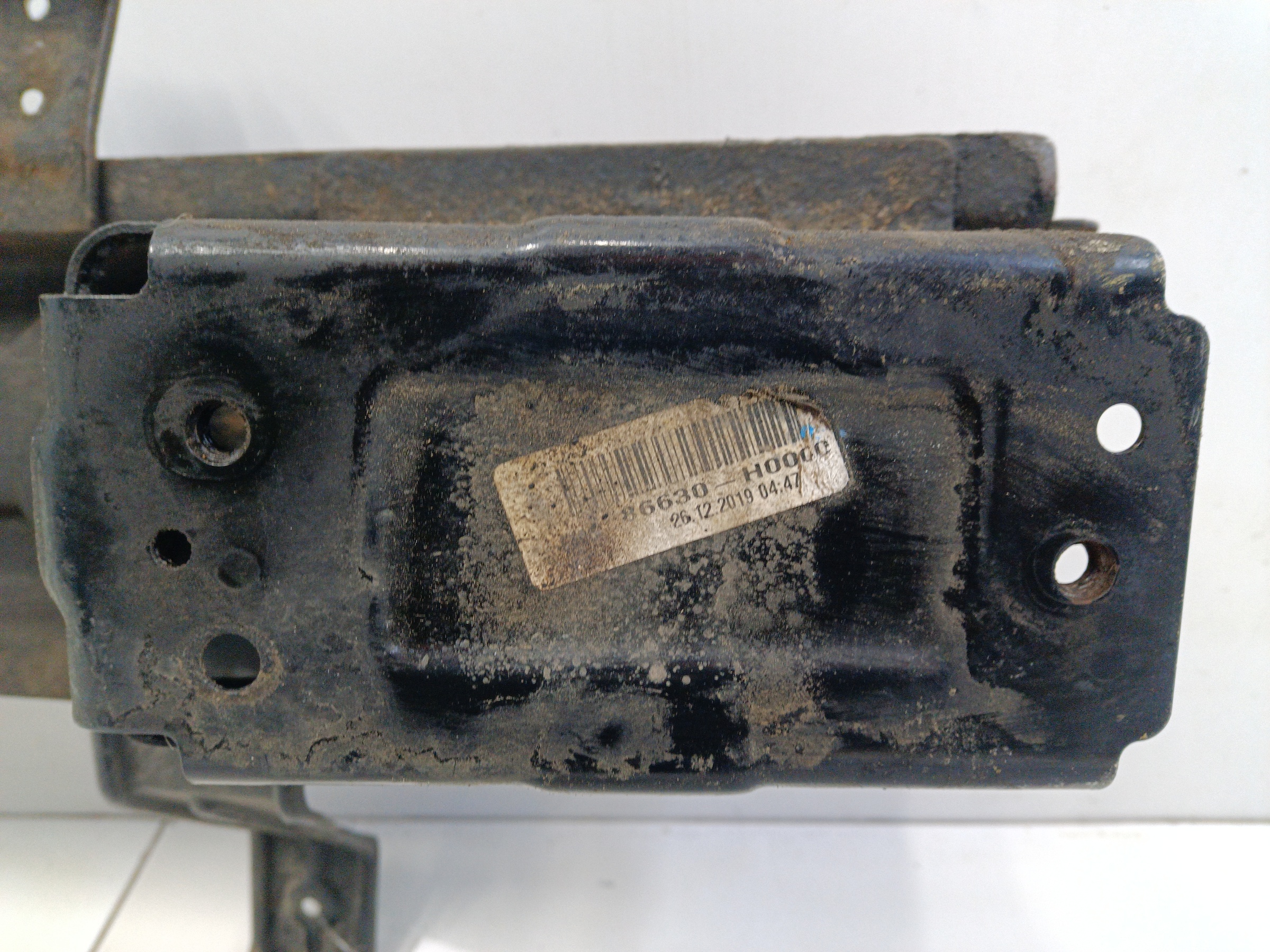 Усилитель заднего бампера Kia Rio 4 Sedan