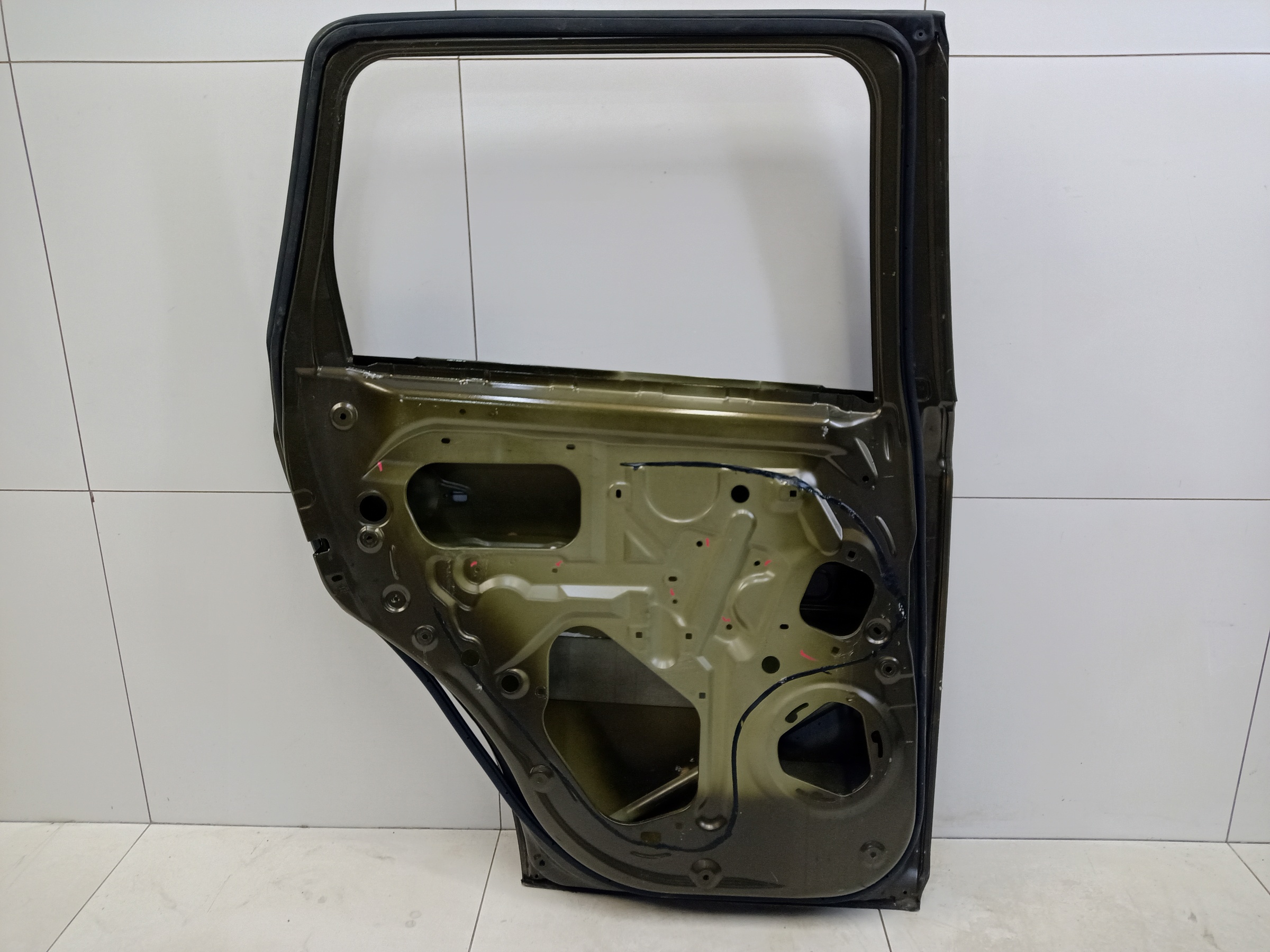 Дверь задняя левая Mitsubishi Outlander 3 Restail 2