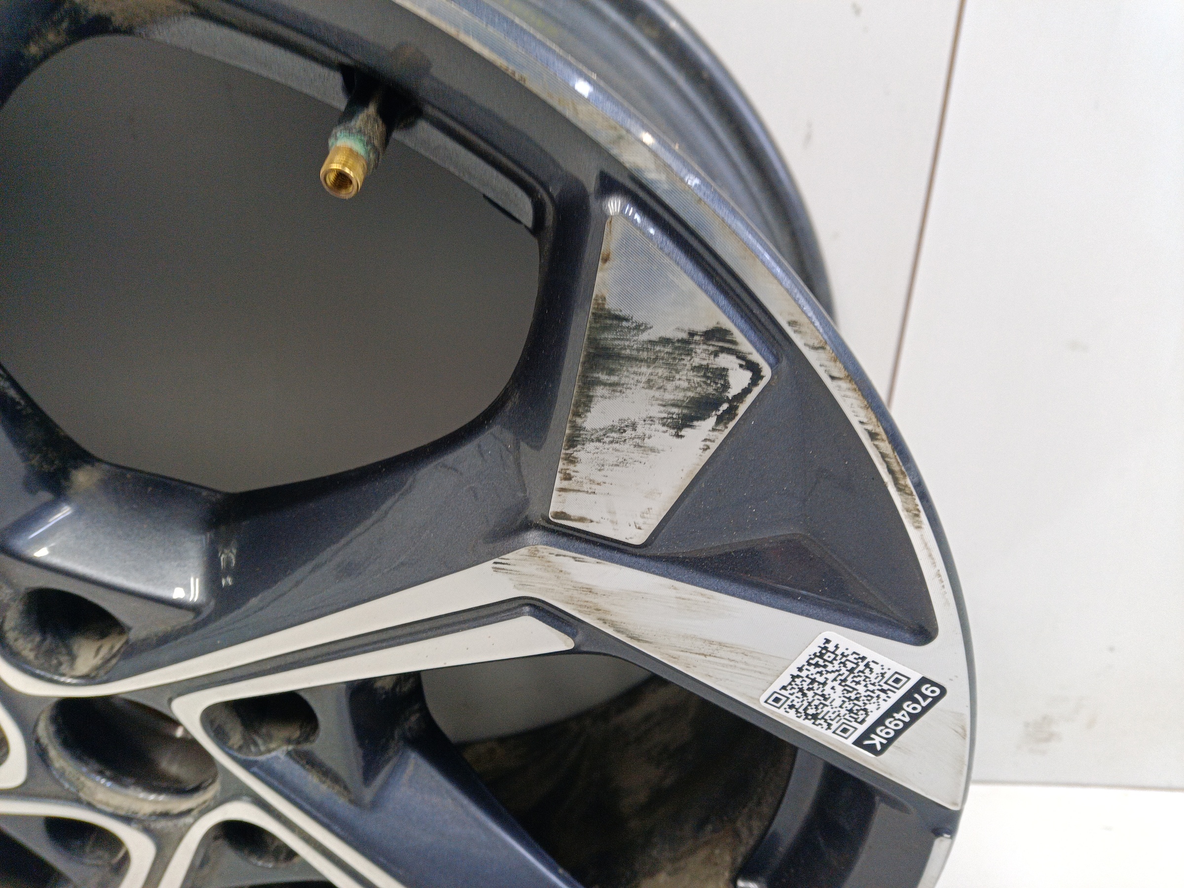 Диск колеса литой Geely Atlas 2 R19