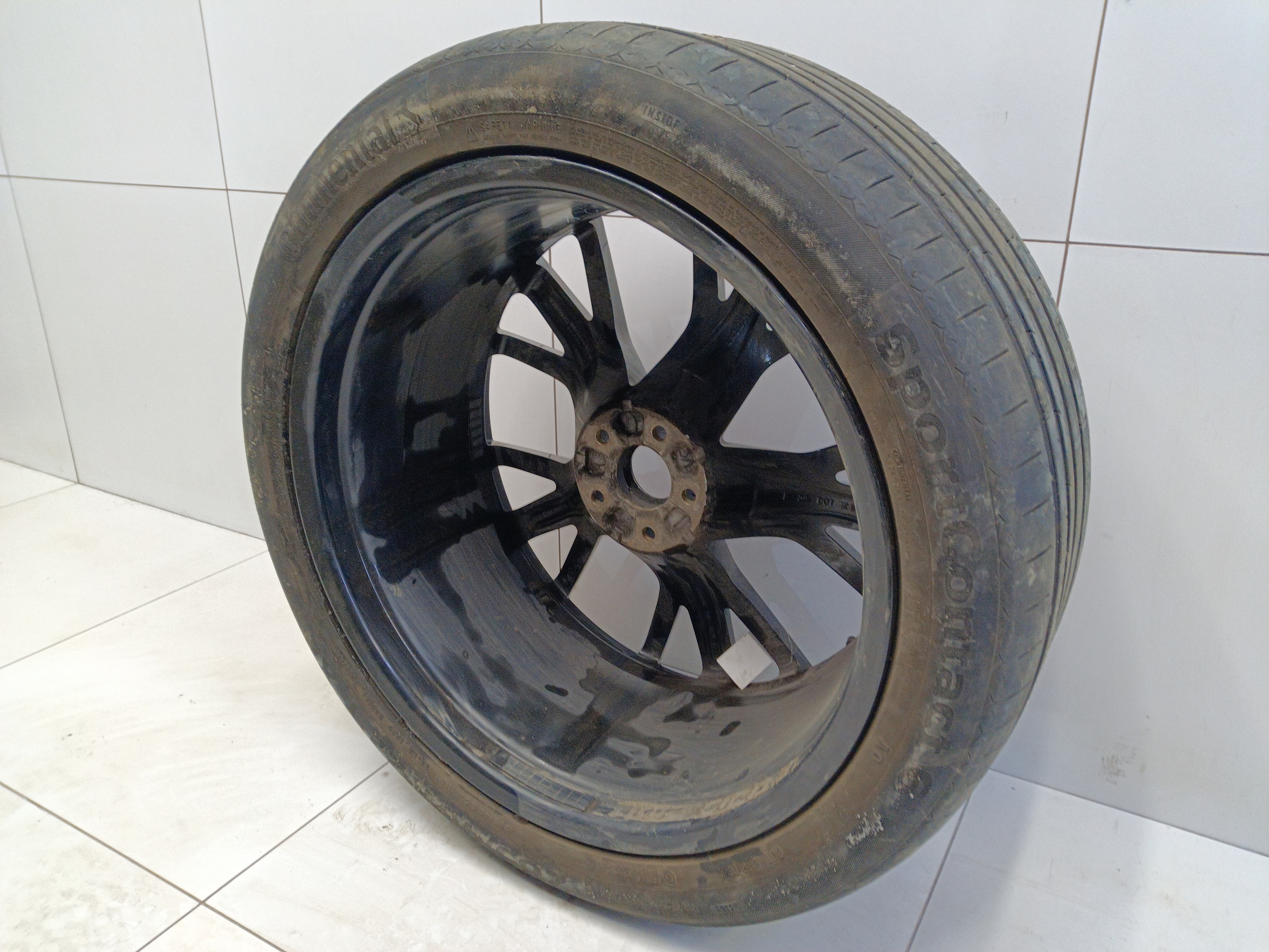 Диск колеса литой Audi Q8 R22