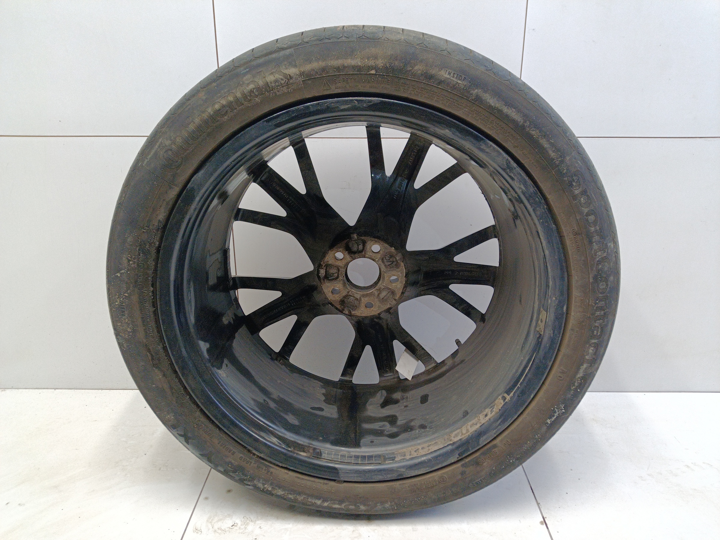 Диск колеса литой Audi Q8 R22