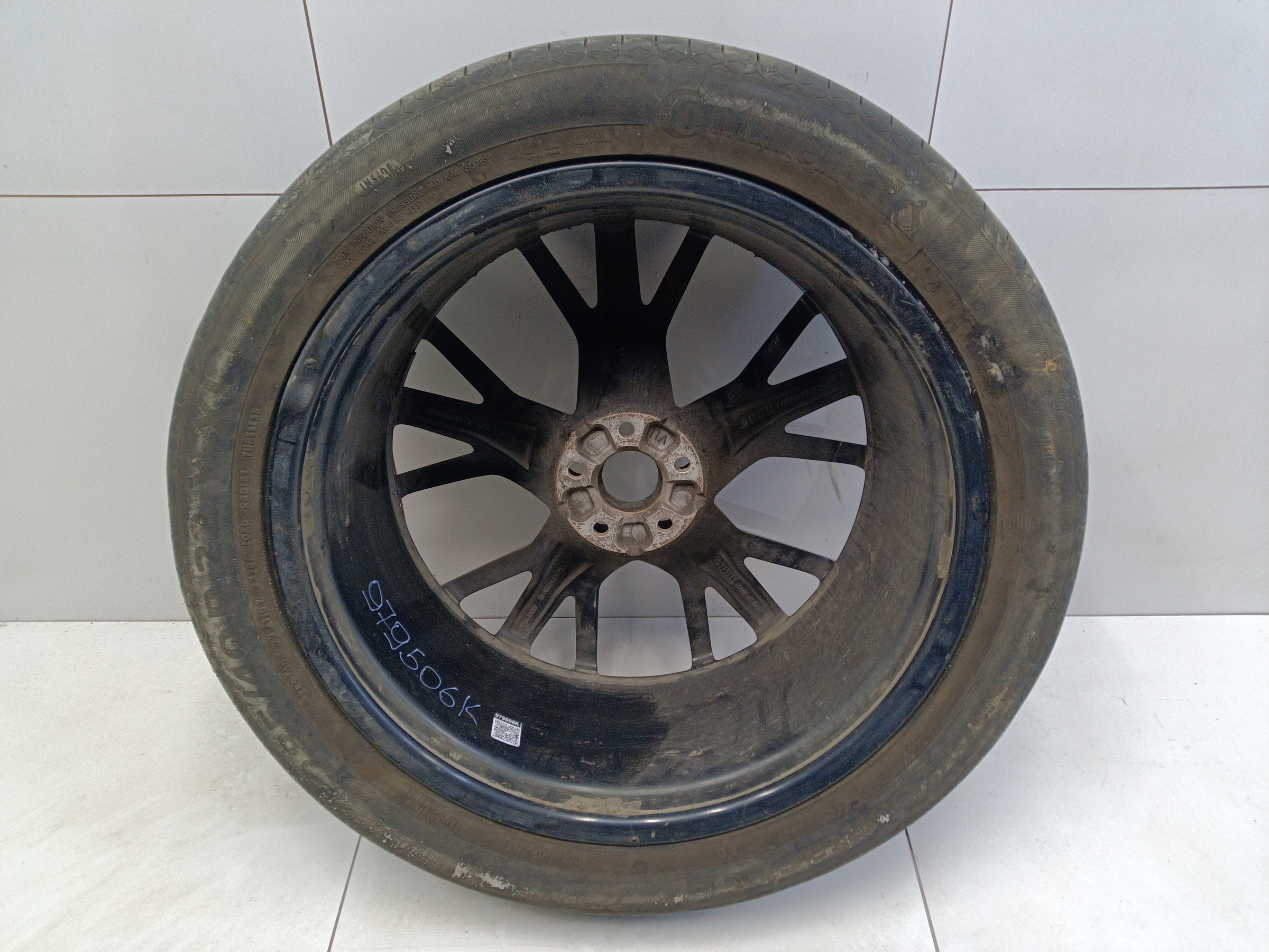 Диск колеса литой Audi Q8 R22