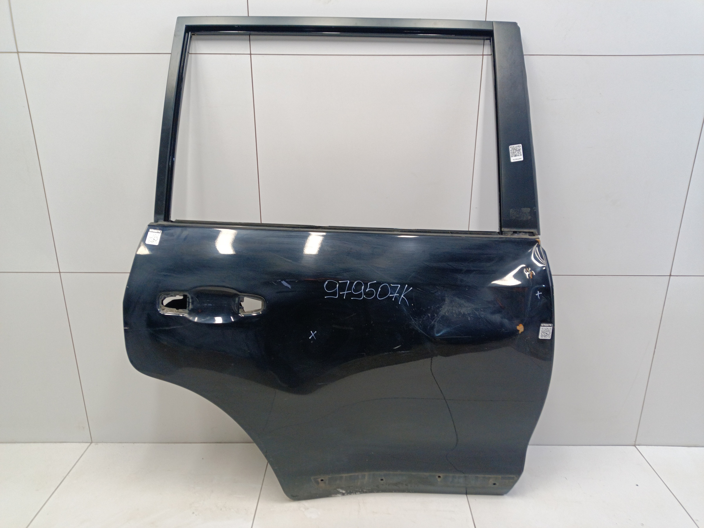 Дверь задняя правая Toyota Land Cruiser 200 Restail 2 под накладку