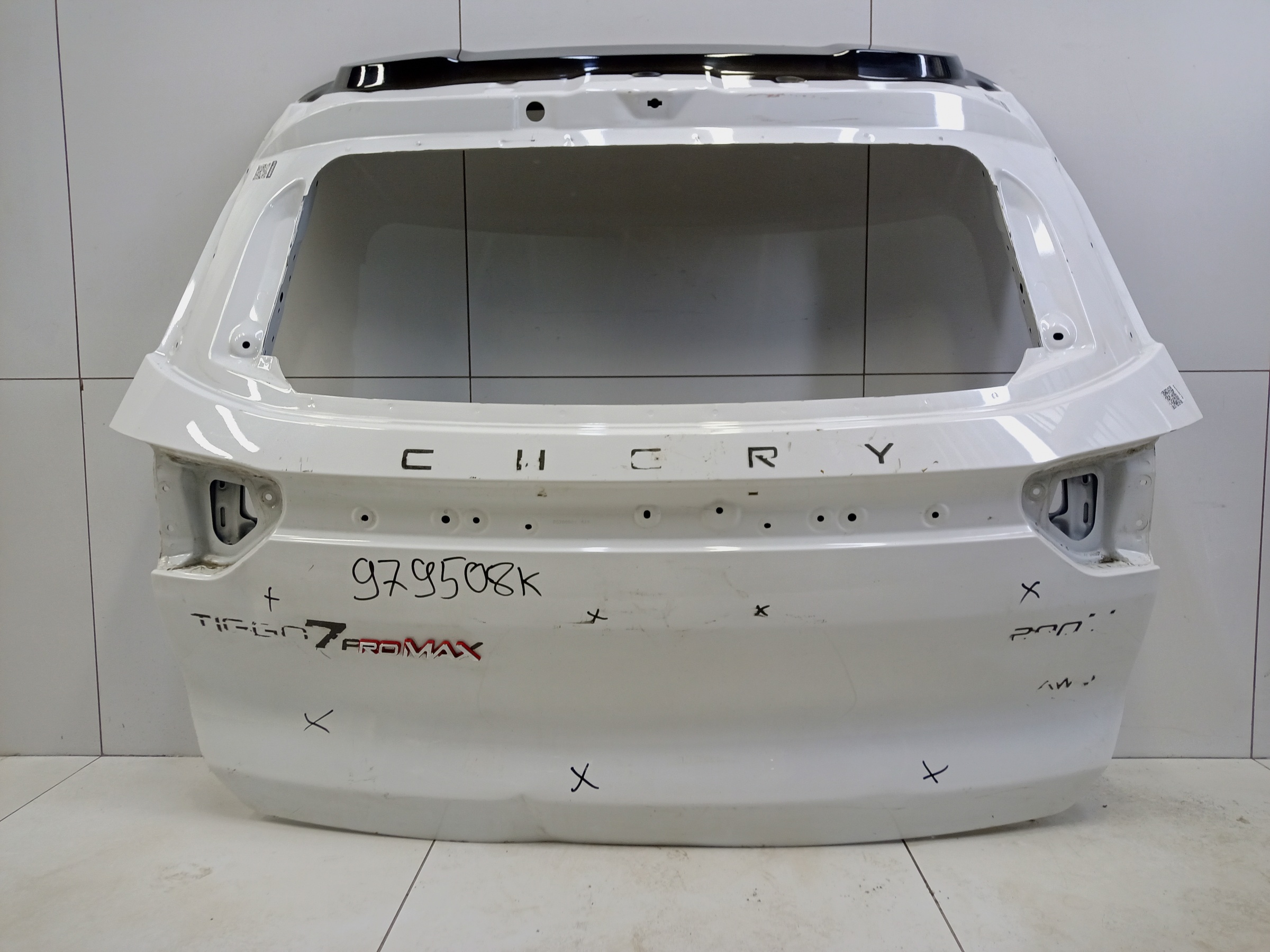 Крышка багажника Chery Tiggo 8 без датчика защемления