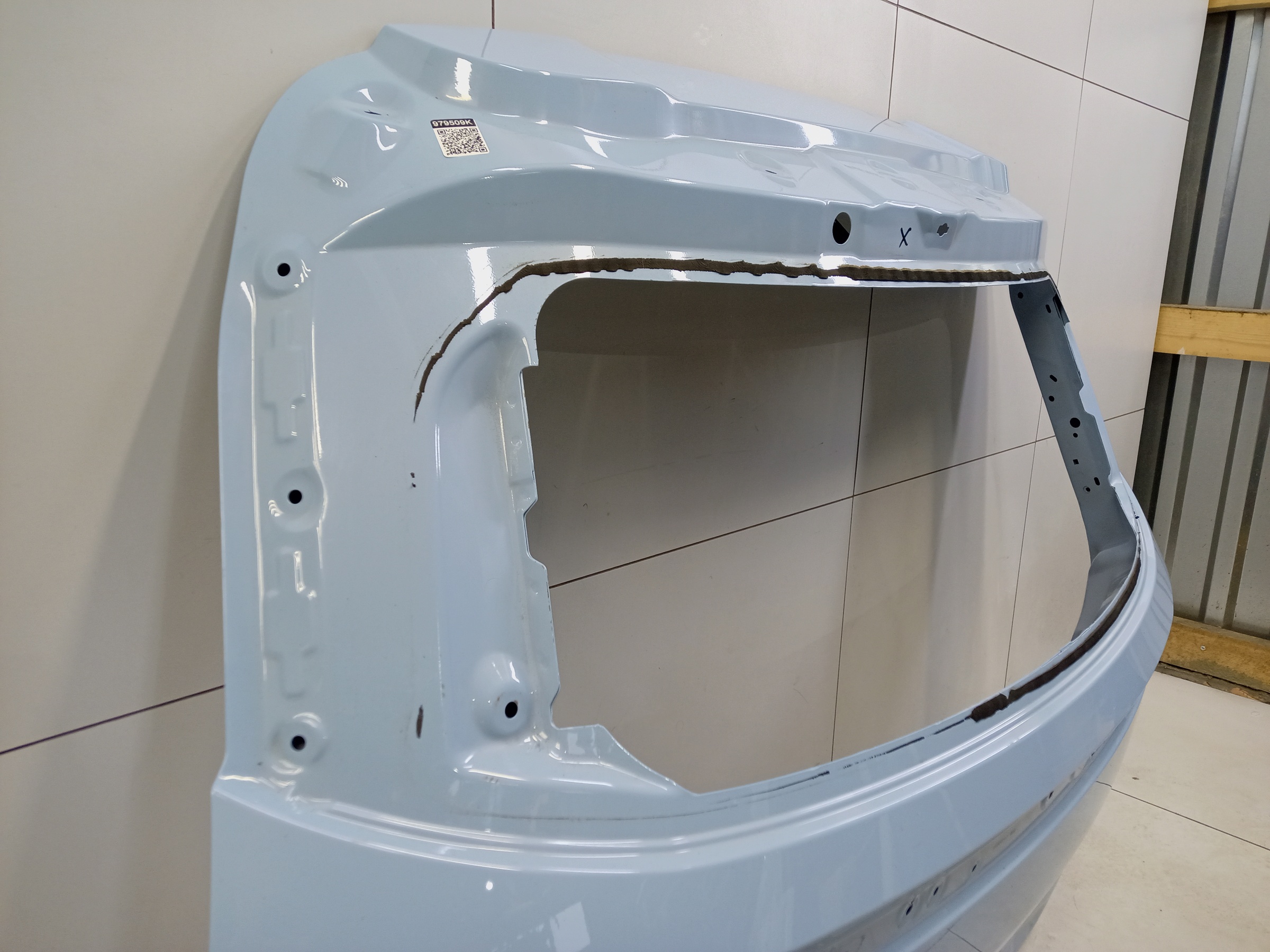 Крышка багажника Chery Tiggo 8 без датчика защемления