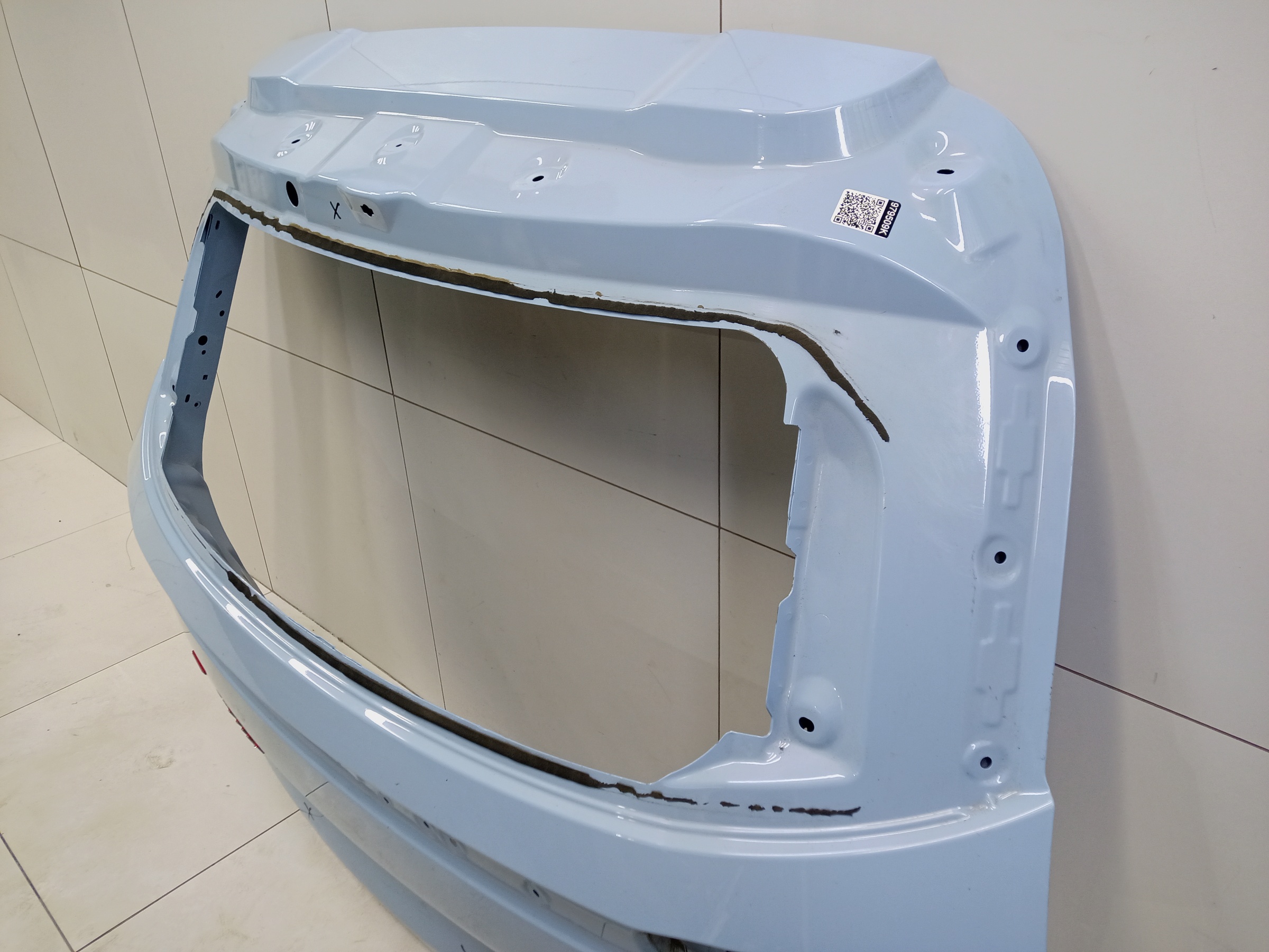 Крышка багажника Chery Tiggo 8 без датчика защемления