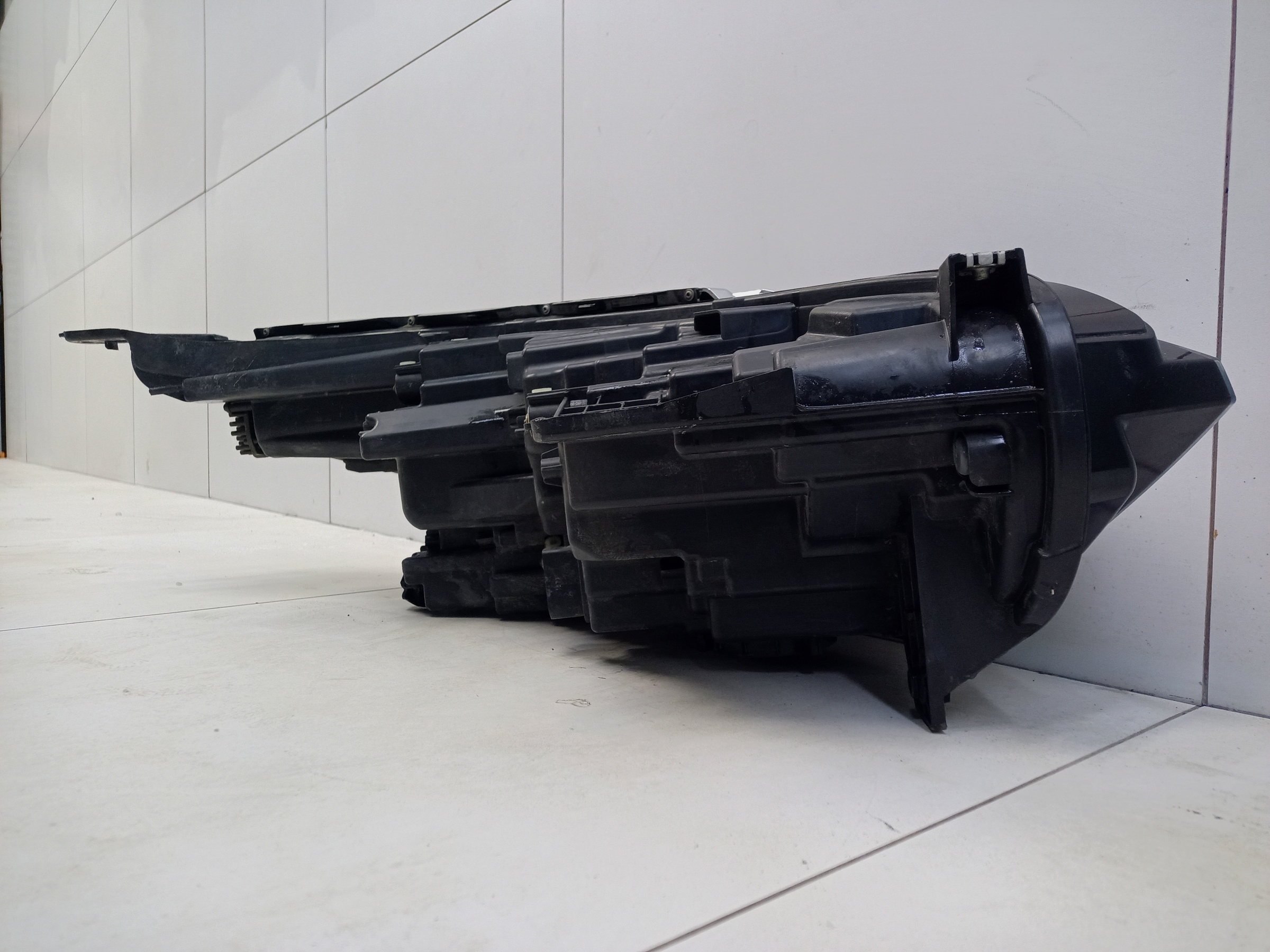 Фара передняя левая Exeed VX LED