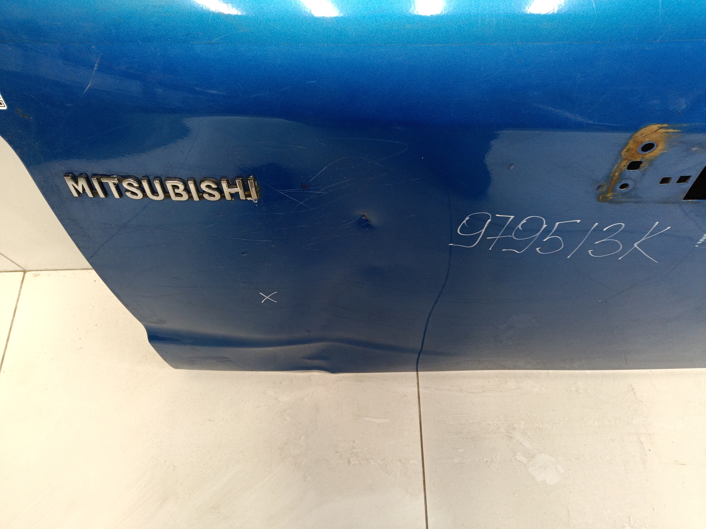 Борт задний откидной Mitsubishi L200 5 под камеру