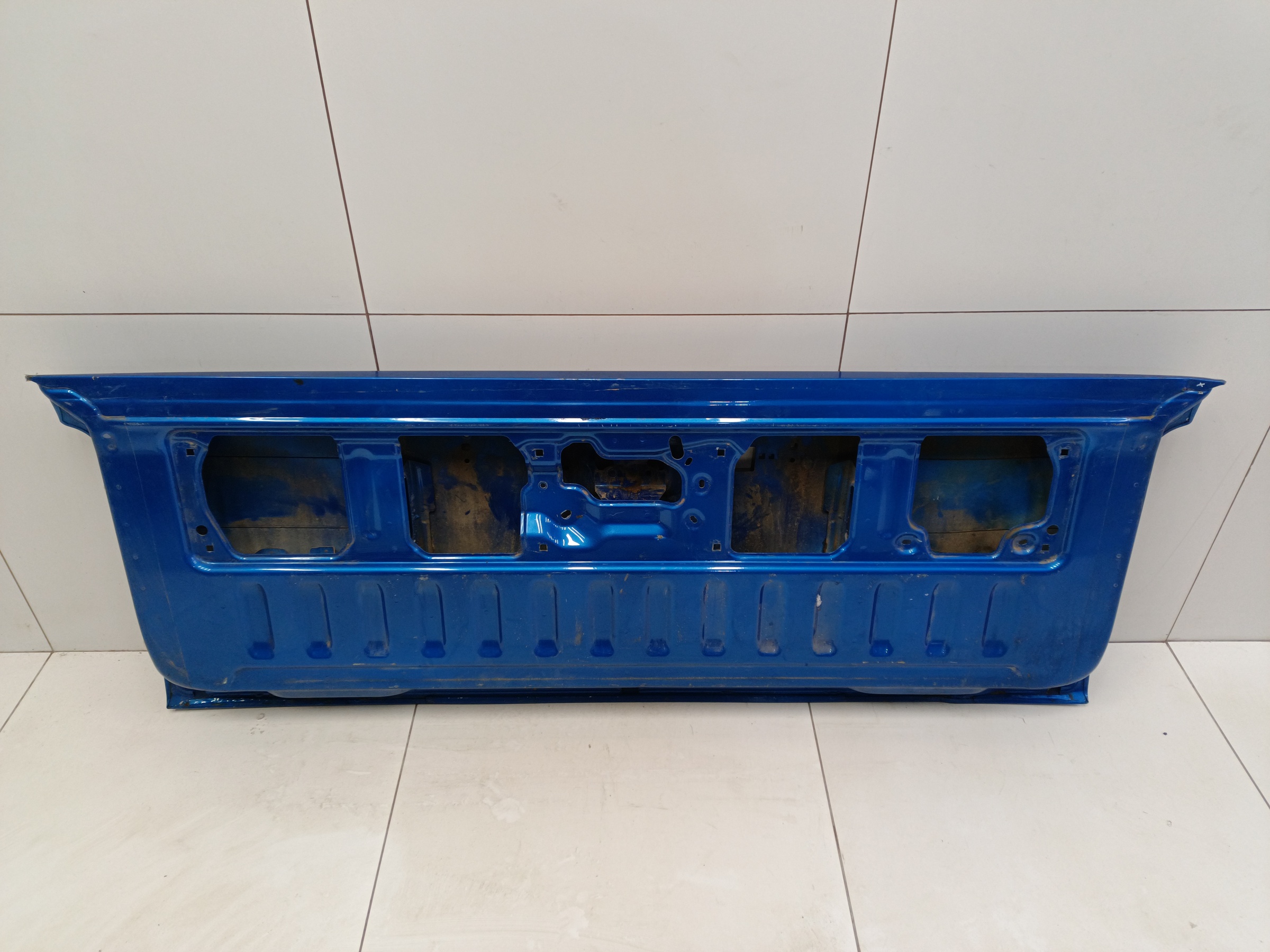 Борт задний откидной Mitsubishi L200 5 под камеру