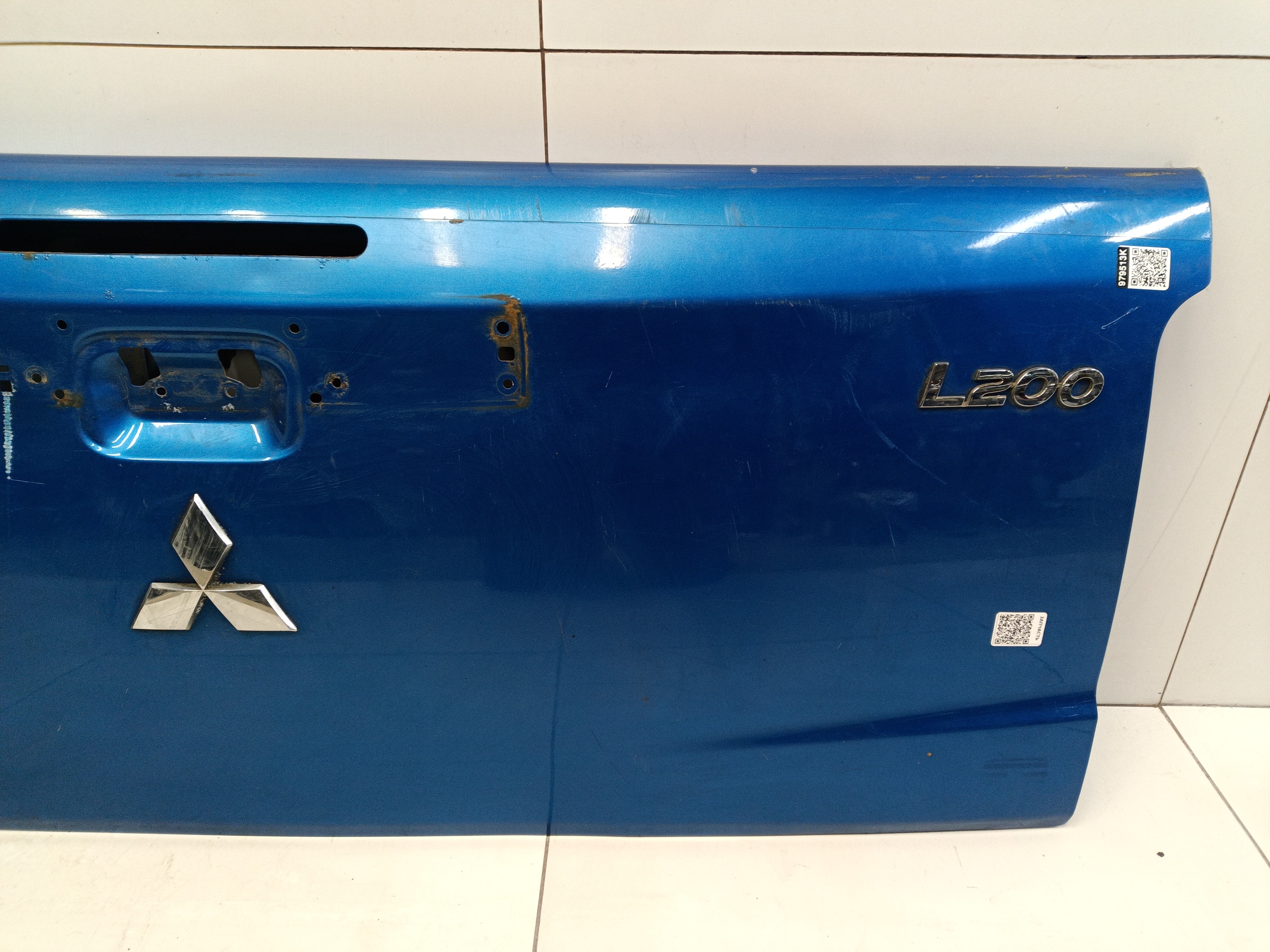 Борт задний откидной Mitsubishi L200 5 под камеру