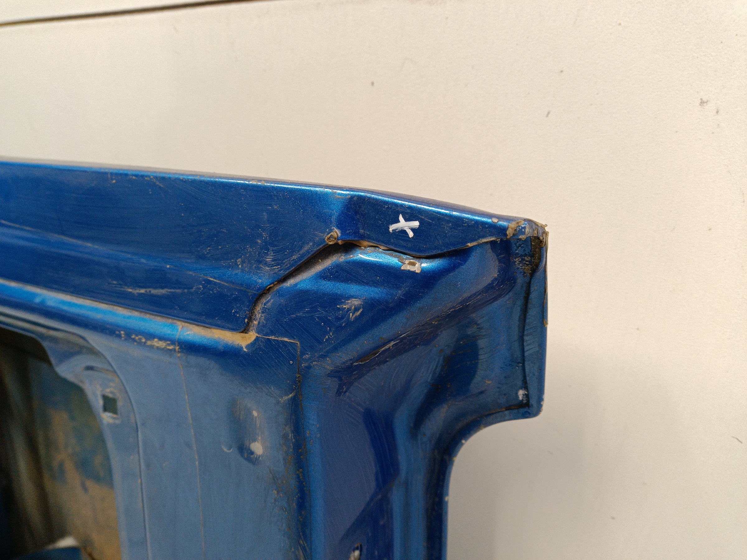 Борт задний откидной Mitsubishi L200 5 под камеру