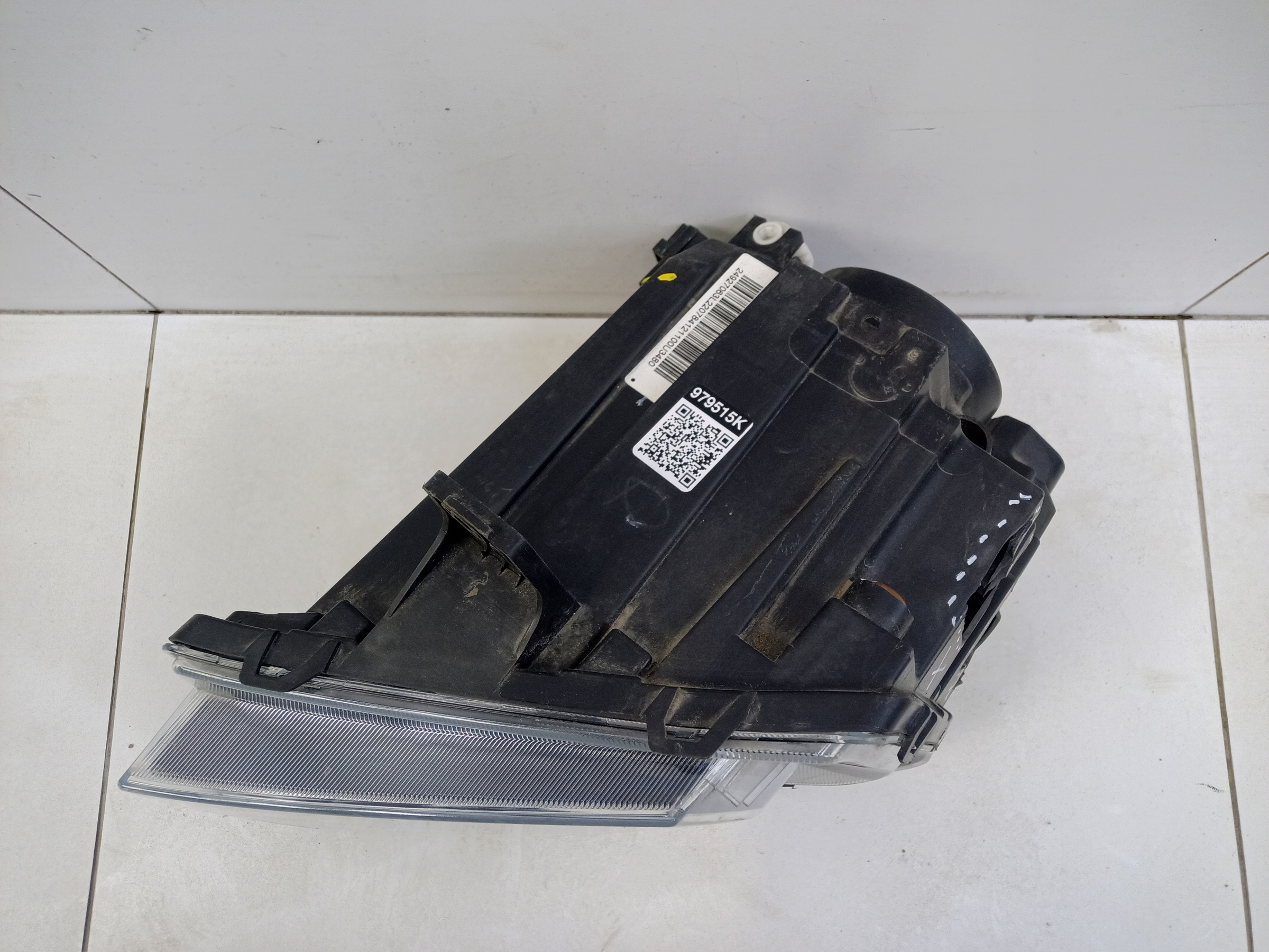 Фара передняя левая Москвич 3 галоген линза