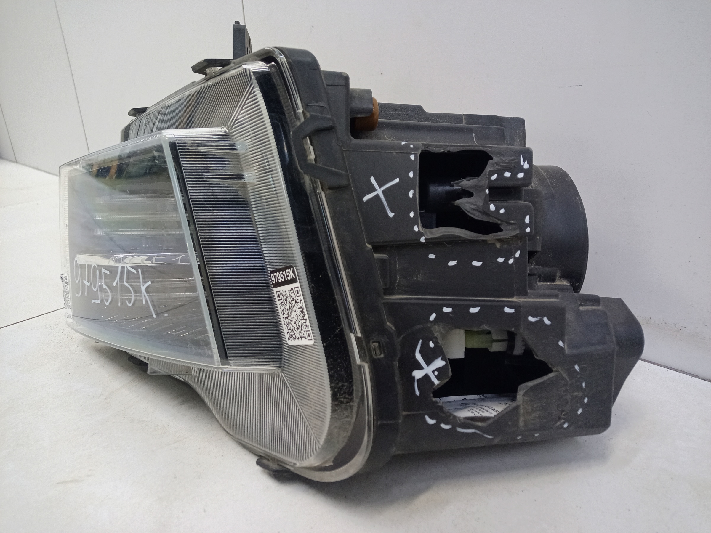 Фара передняя левая Москвич 3 галоген линза