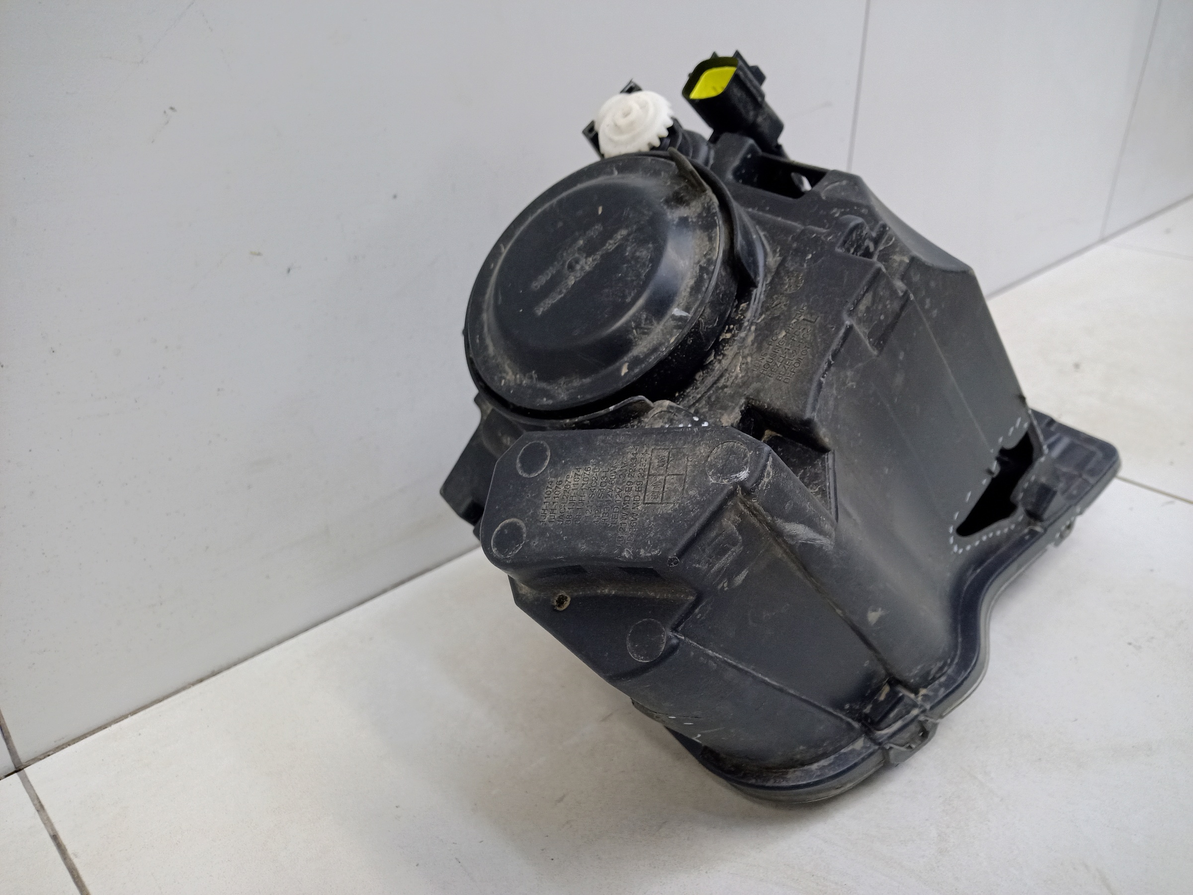 Фара передняя левая Москвич 3 галоген линза