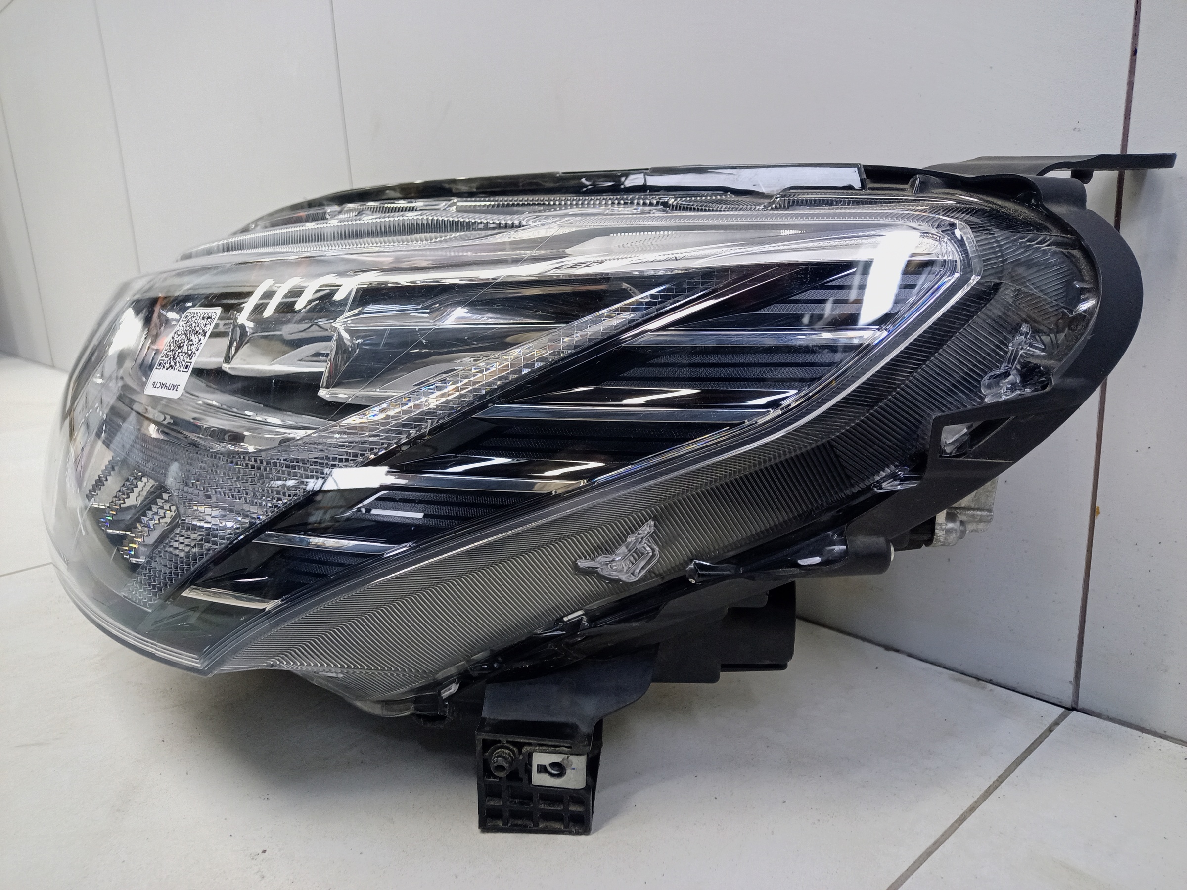 Фара передняя левая Haval Jolion LED