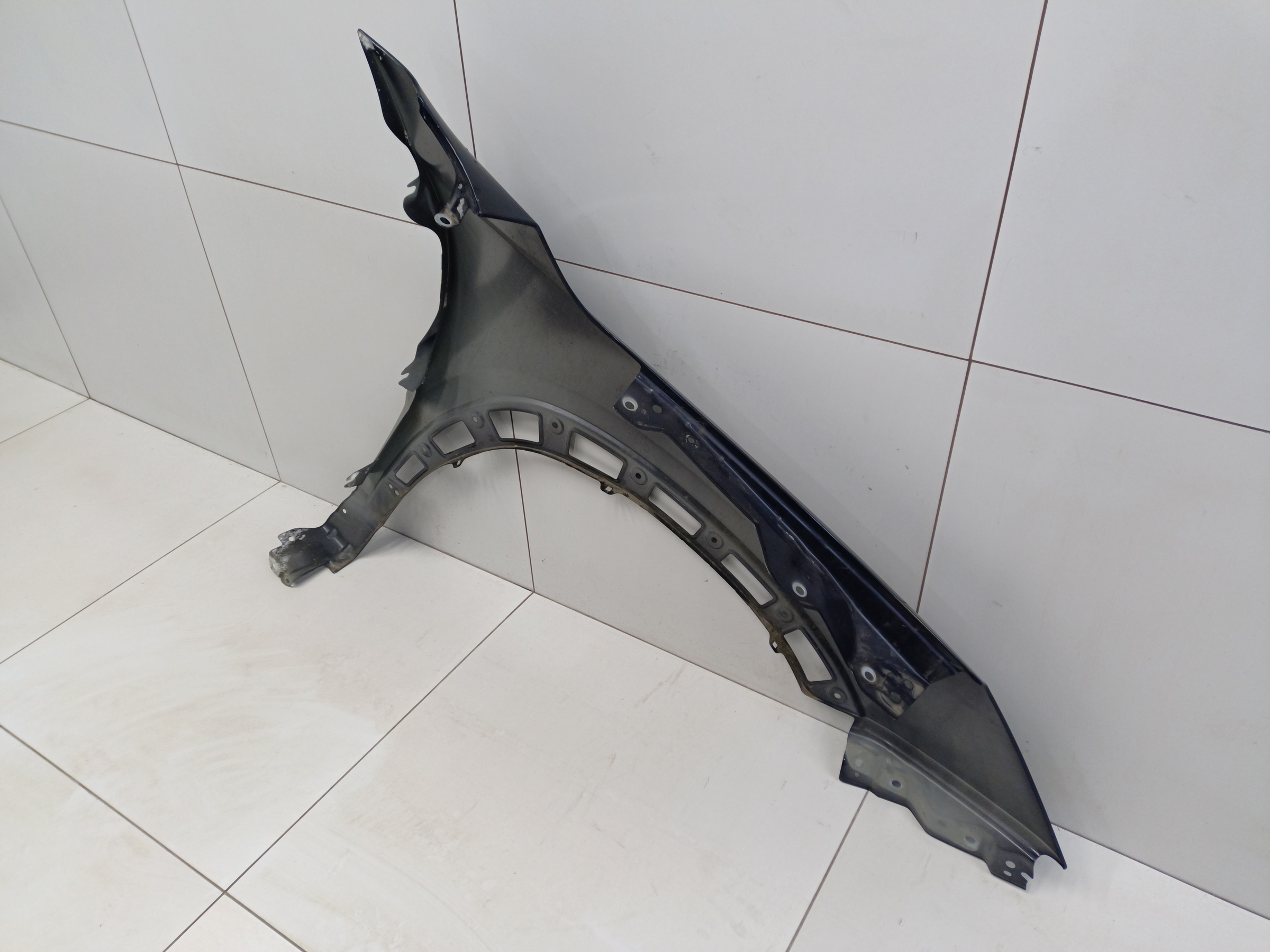 Крыло переднее левое Exeed LX