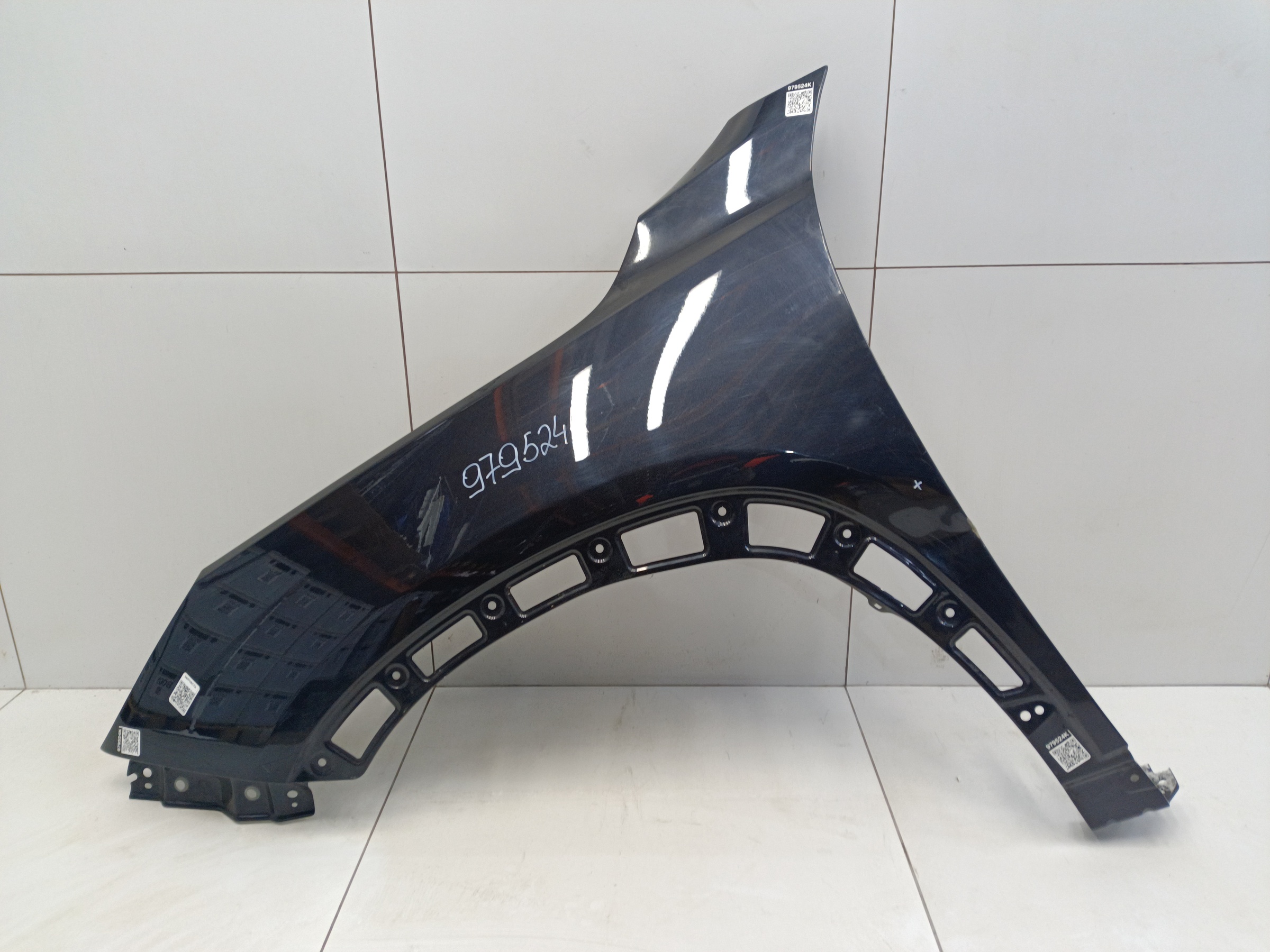 Крыло переднее левое Exeed LX