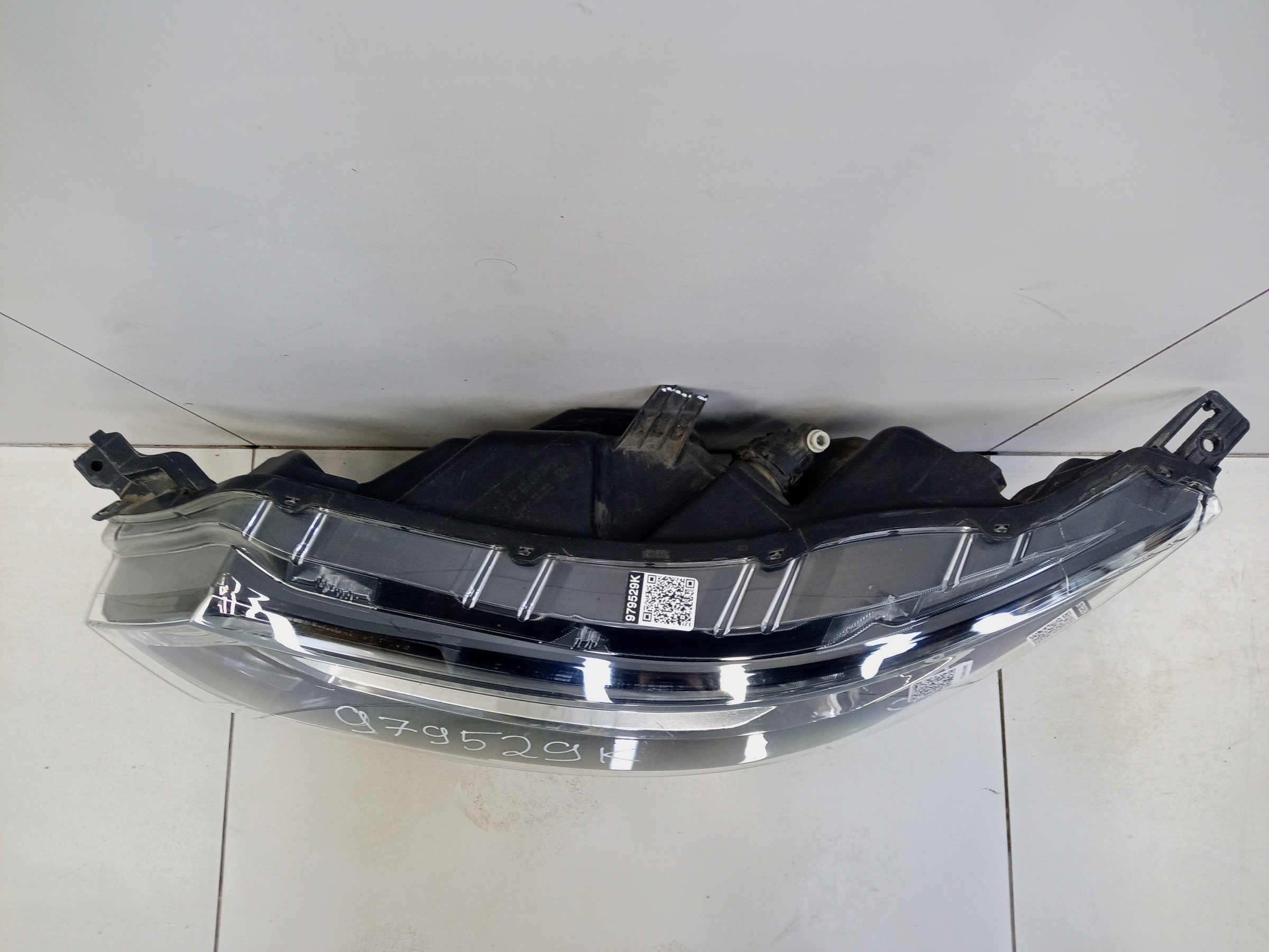 Фара передняя левая Nissan Qashqai 2 Restail LED