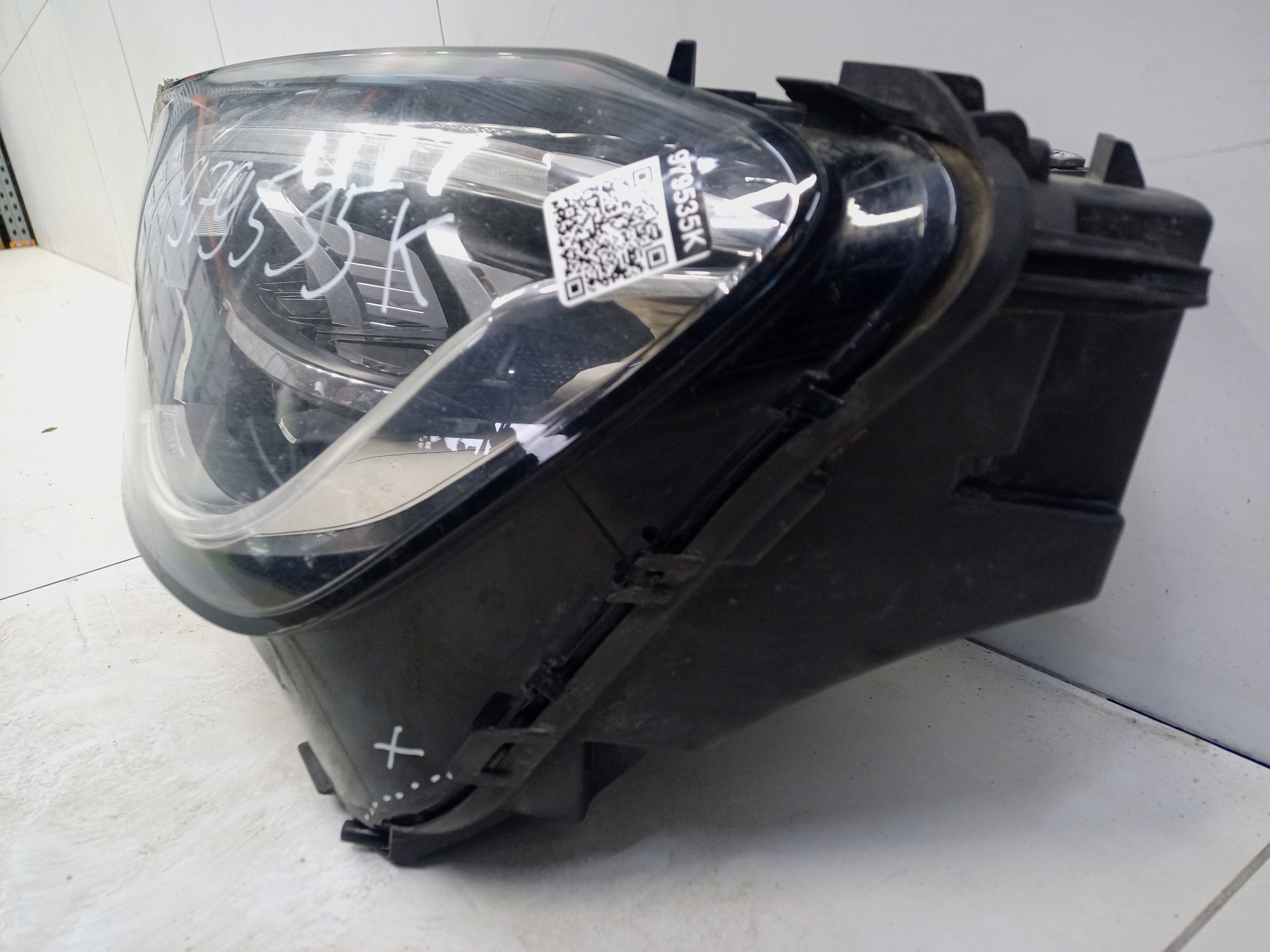 Фара передняя левая Mercedes Benz GLC-Klasse X253 Restail LED