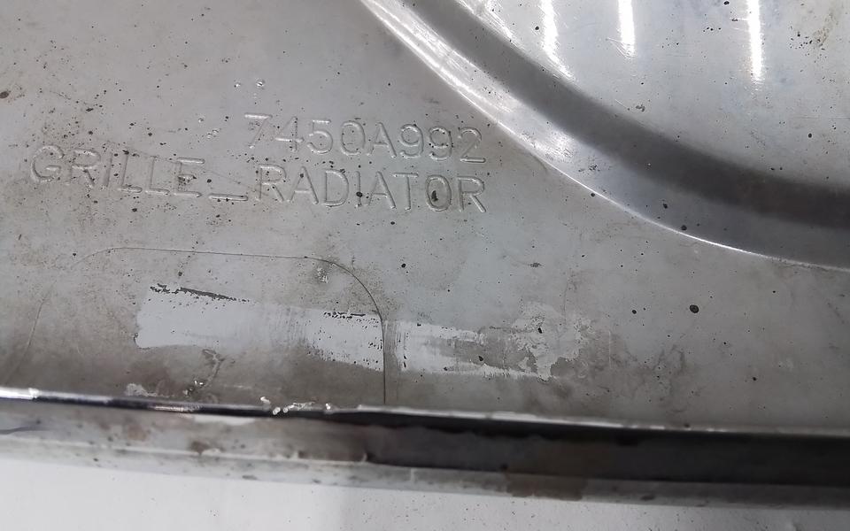 Решетка радиатора Mitsubishi Outlander 3 Restail 2