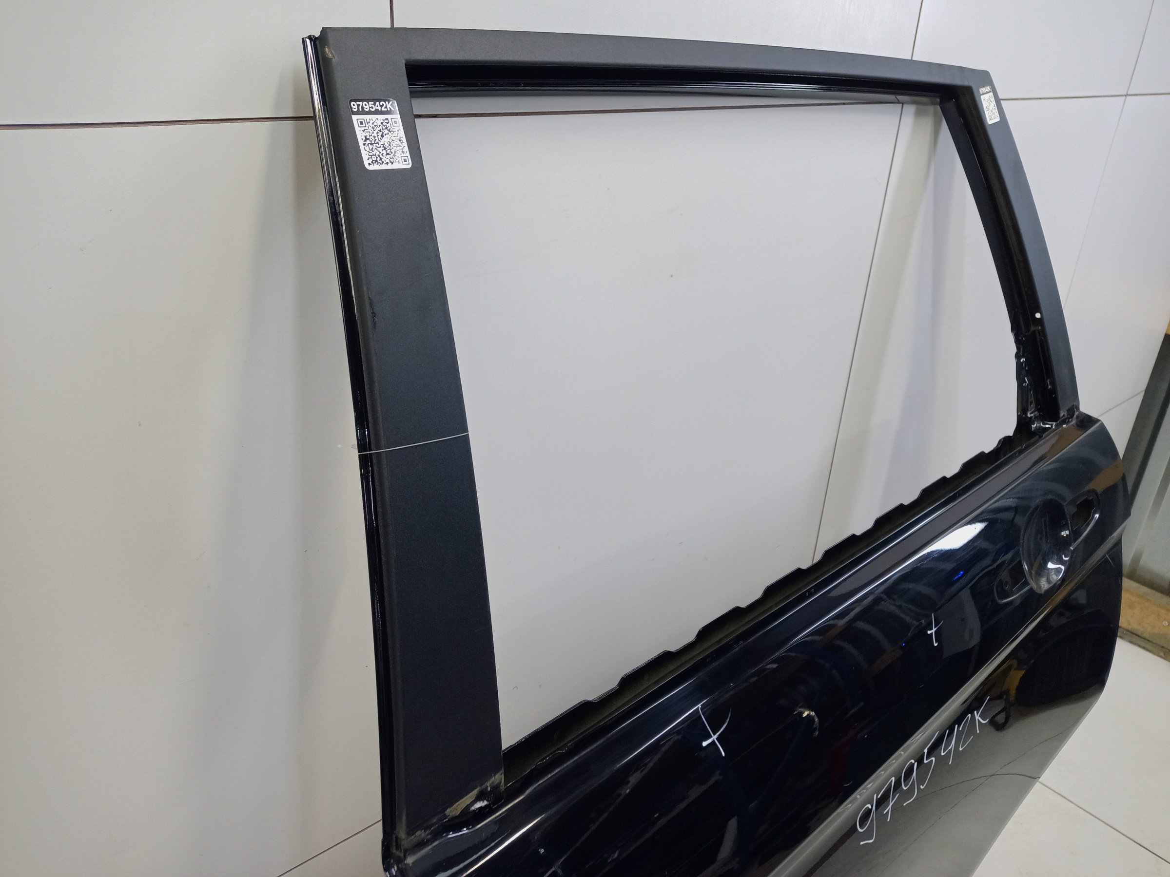 Дверь задняя левая Haval M6 2