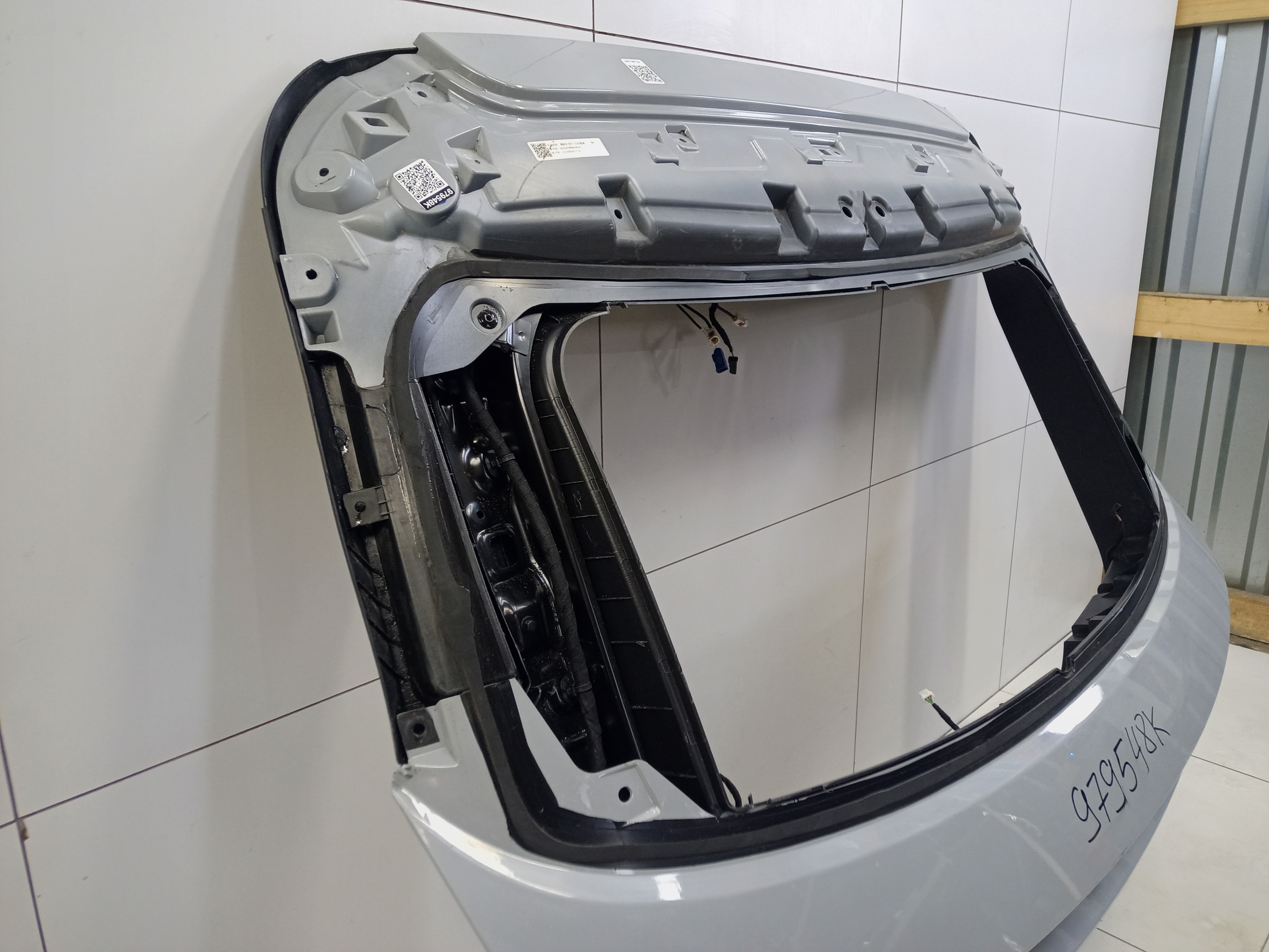 Крышка багажника Exeed RX