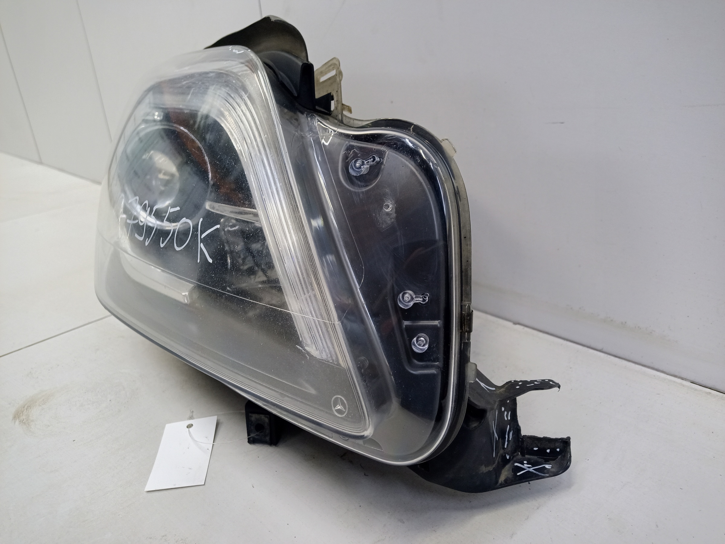 Фара передняя правая Mercedes Benz GL-klasse X166 ксенон ДХО