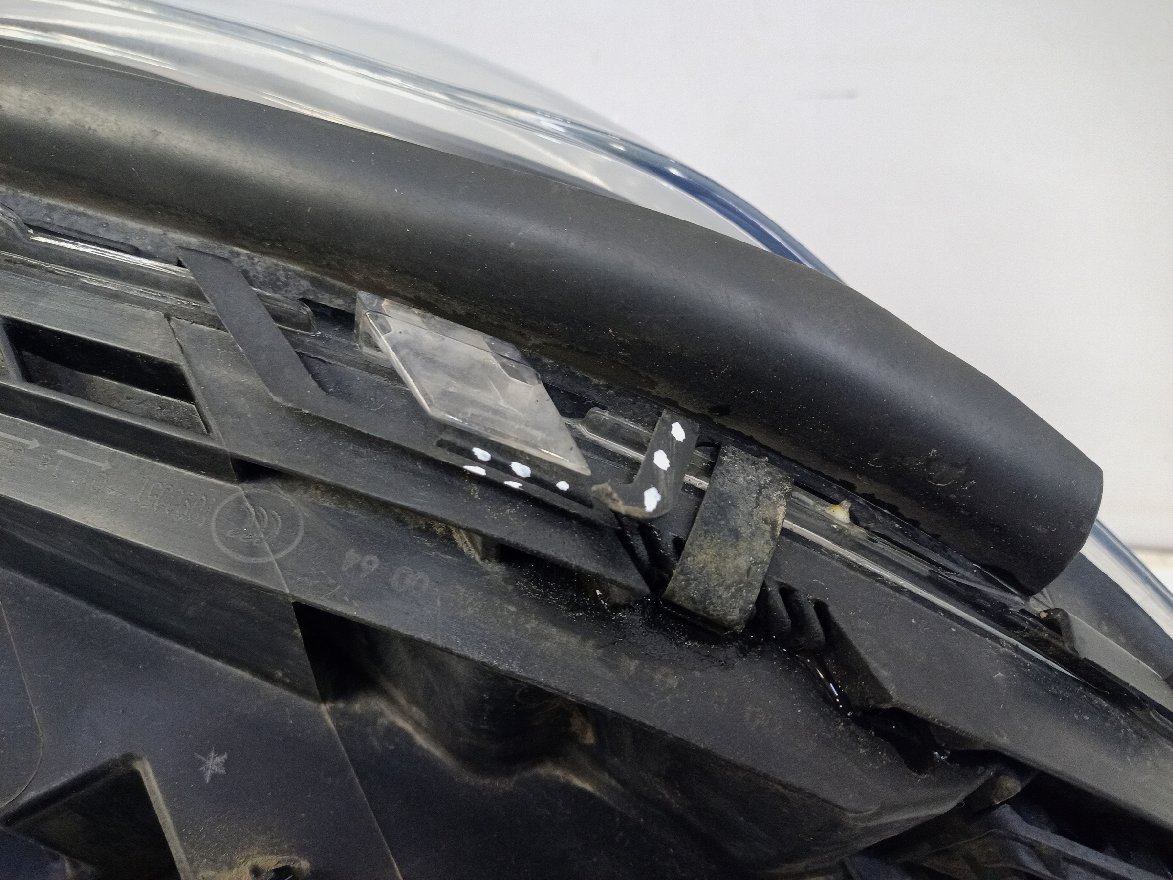 Фара передняя правая Mercedes Benz GL-klasse X166 ксенон ДХО