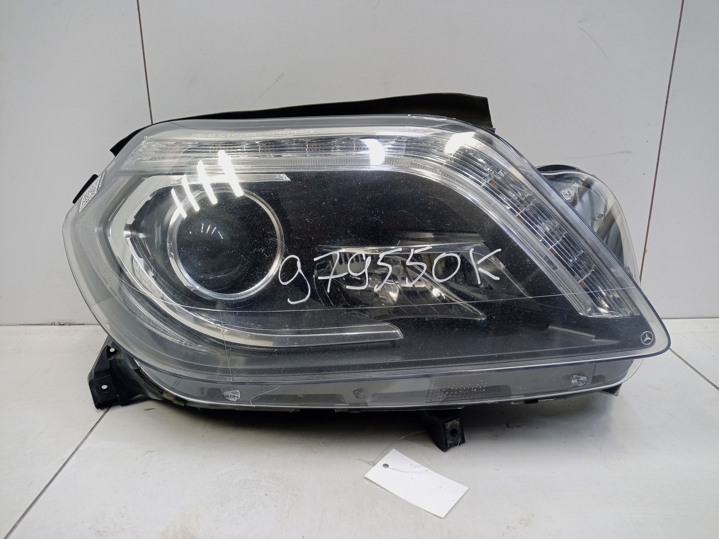 Фара передняя правая Mercedes Benz GL-klasse X166 ксенон ДХО