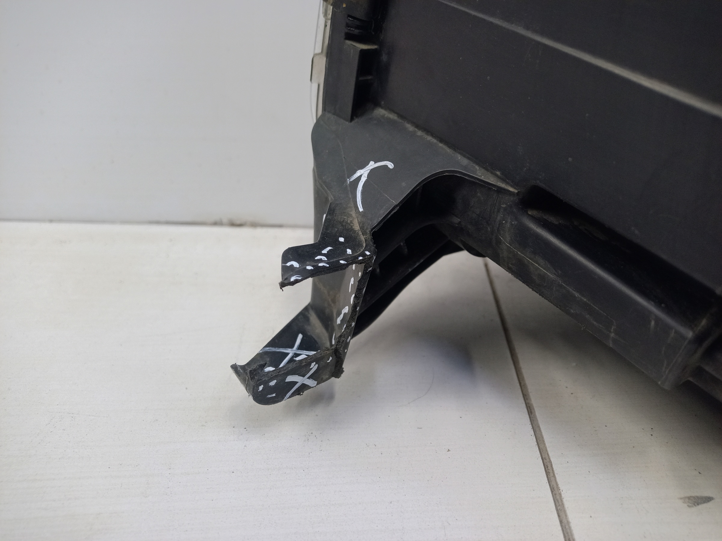 Фара передняя правая Mercedes Benz GL-klasse X166 ксенон ДХО