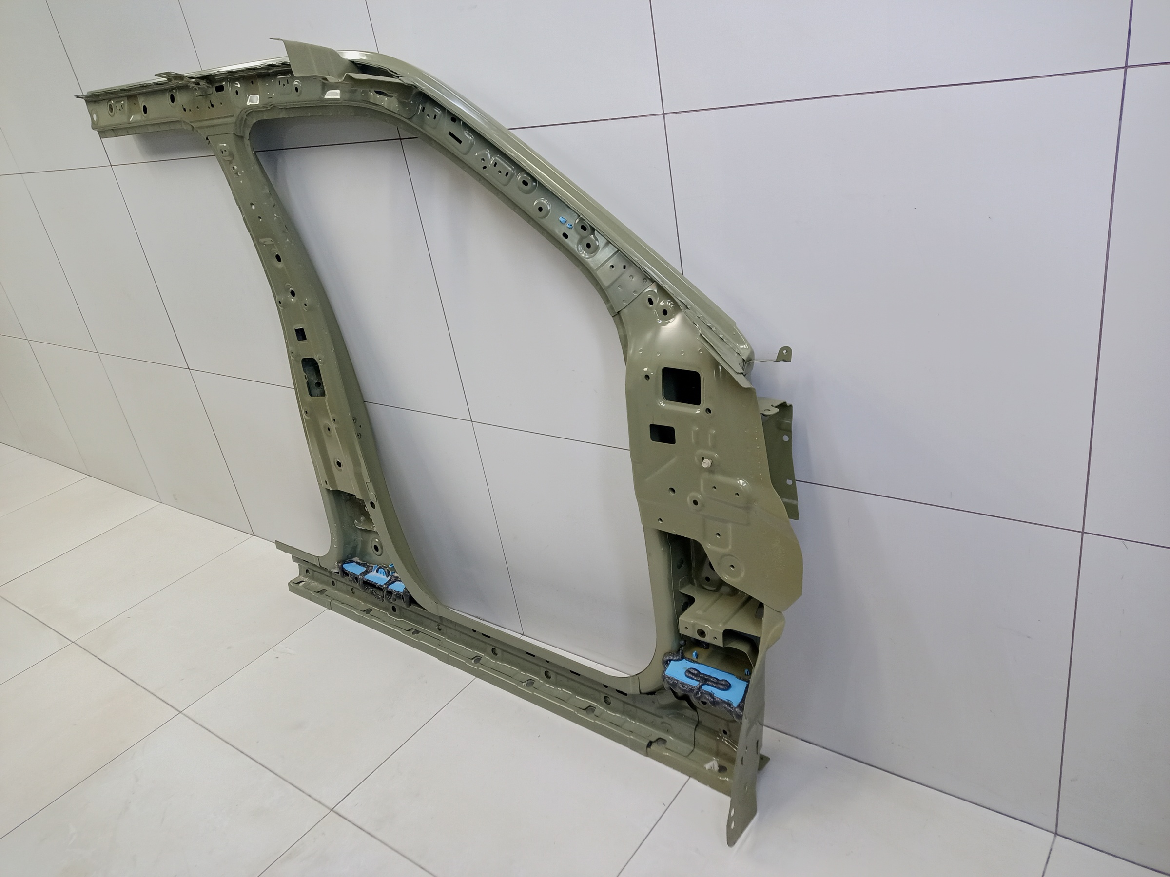 Панель кузова боковая левая Haval H3