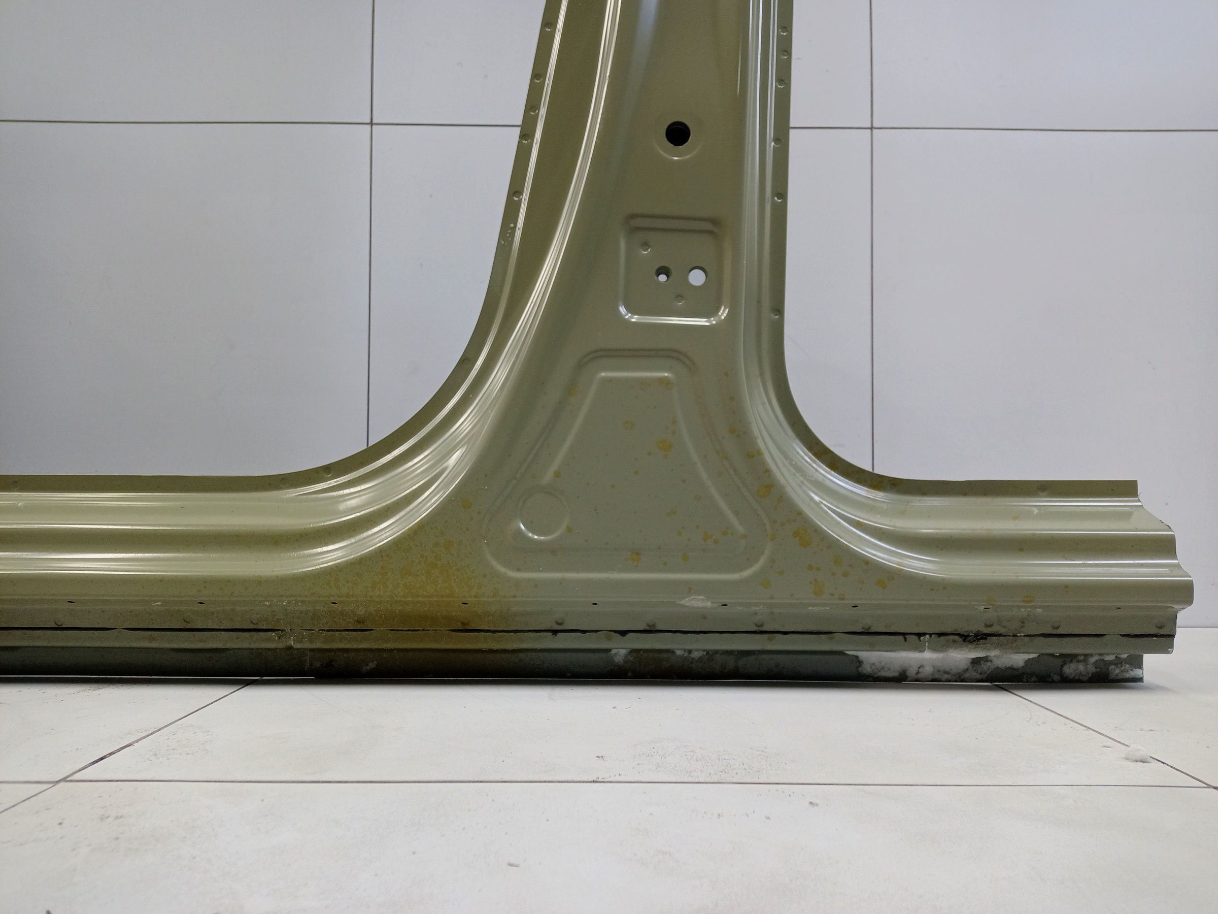 Панель кузова боковая левая Haval H3