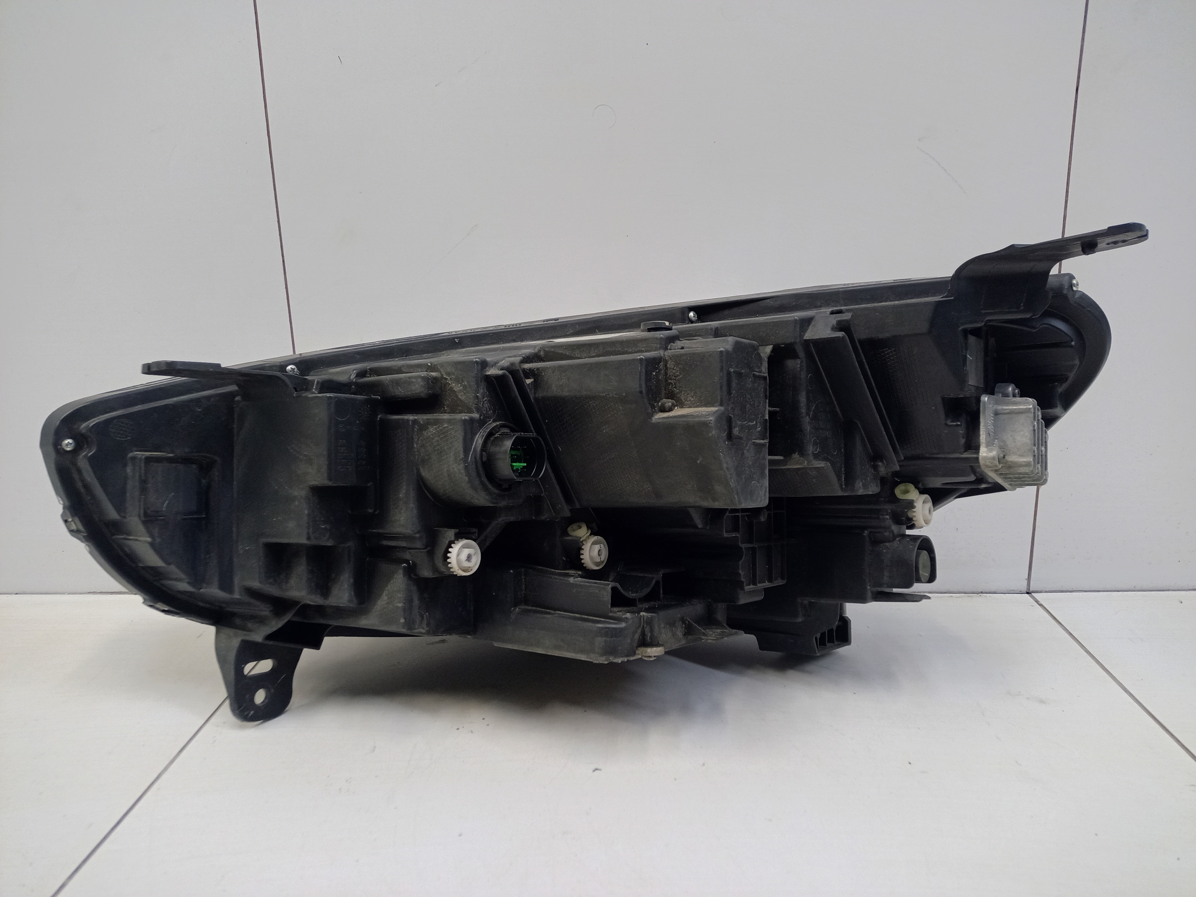 Фара передняя правая Haval Jolion LED