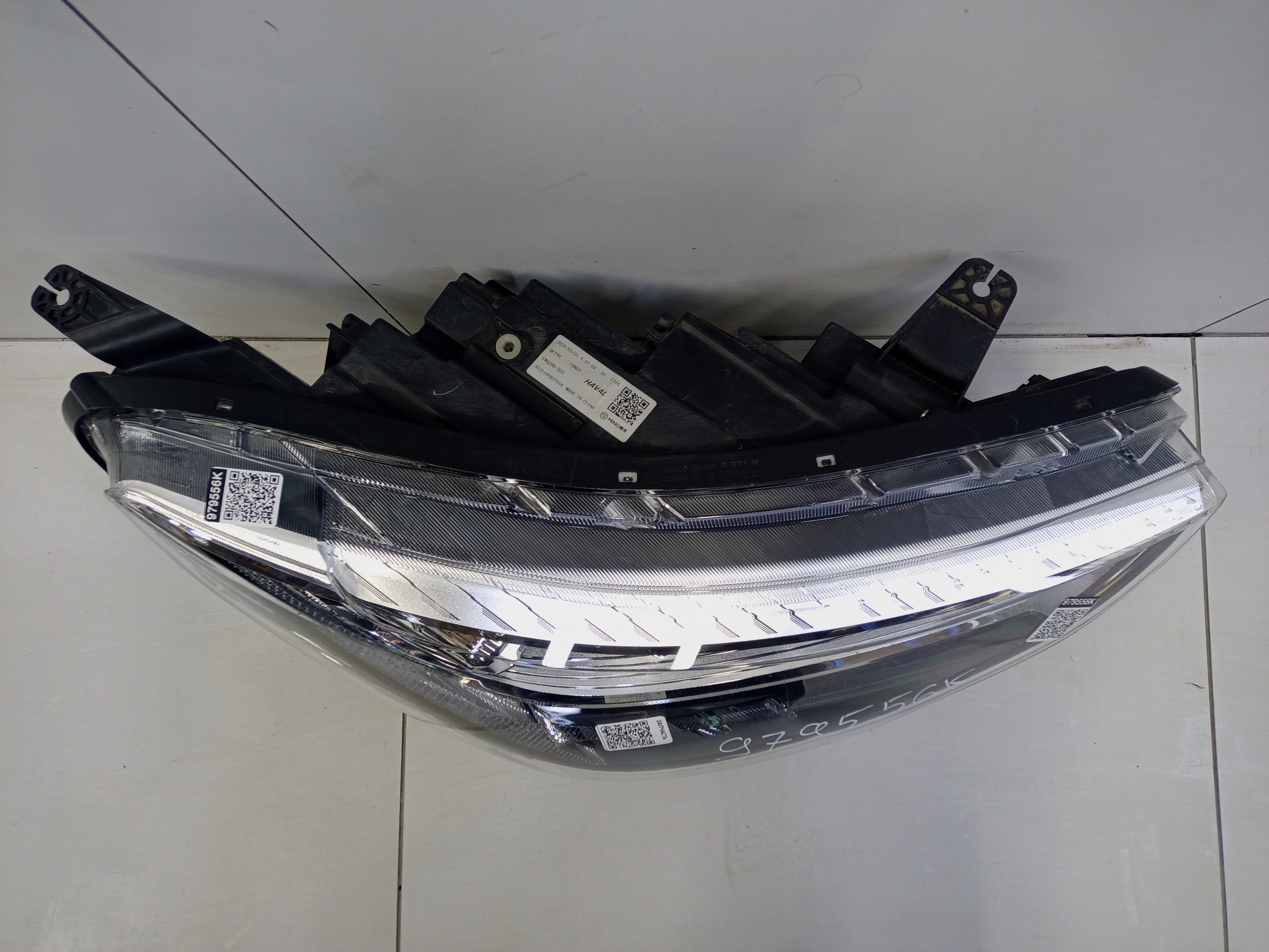 Фара передняя правая Haval Jolion LED