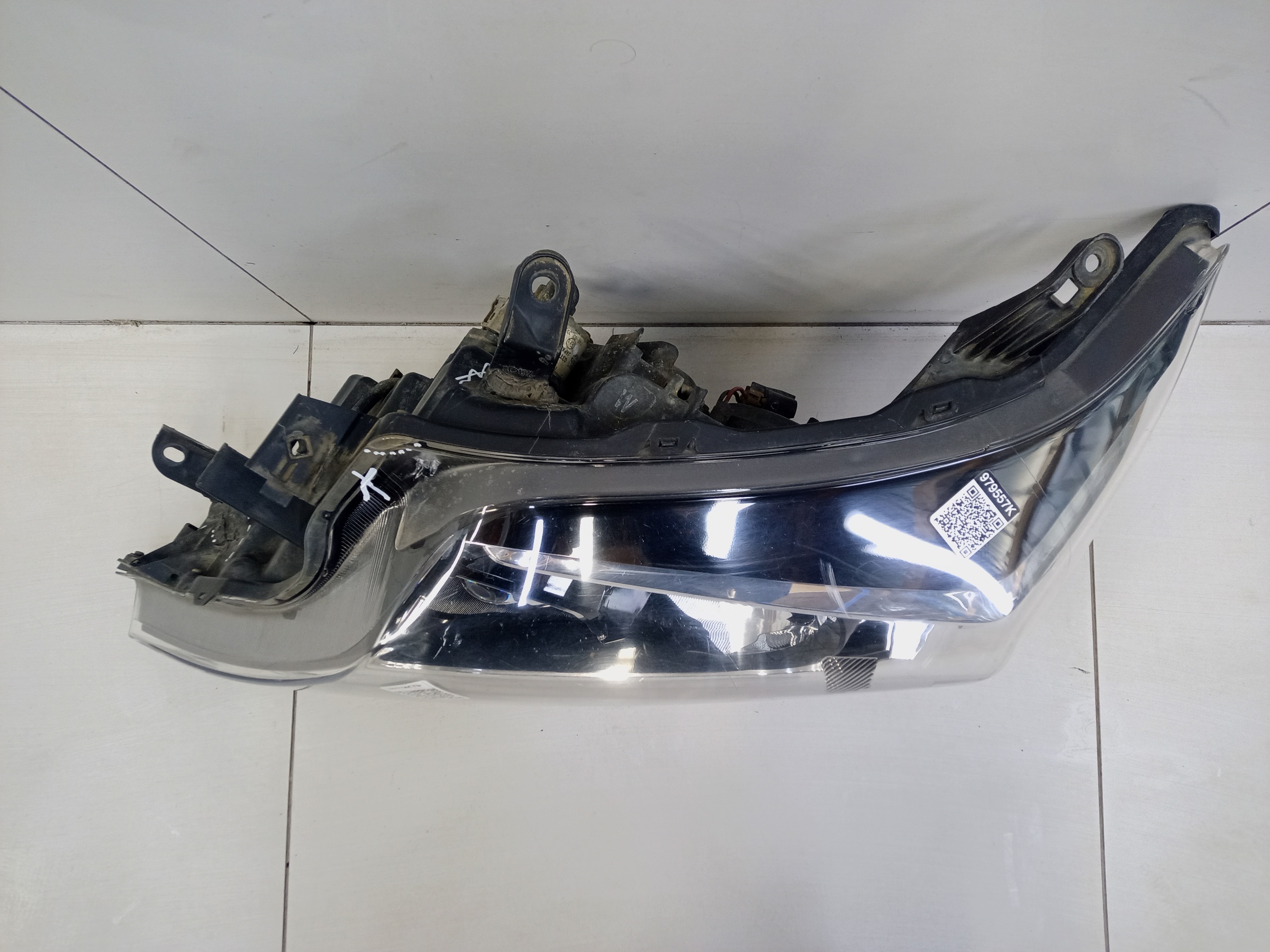 Фара передняя левая Toyota Land Cruiser Prado 150 Restail LED ДХО