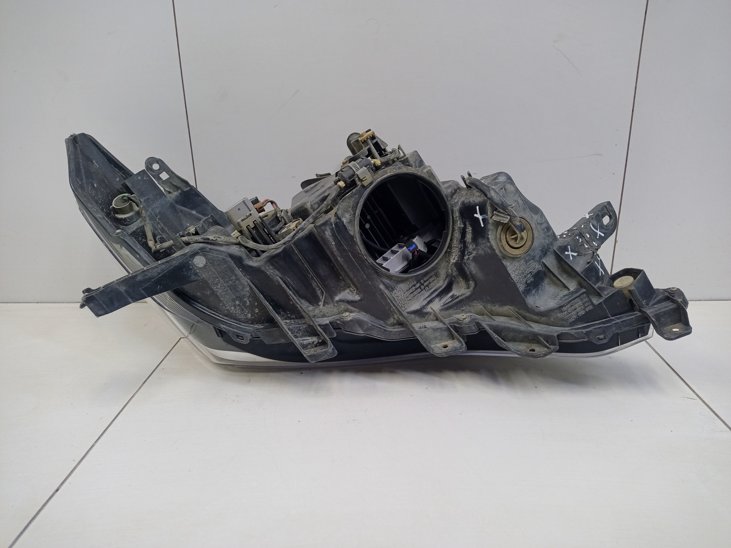 Фара передняя левая Toyota Land Cruiser Prado 150 Restail LED ДХО