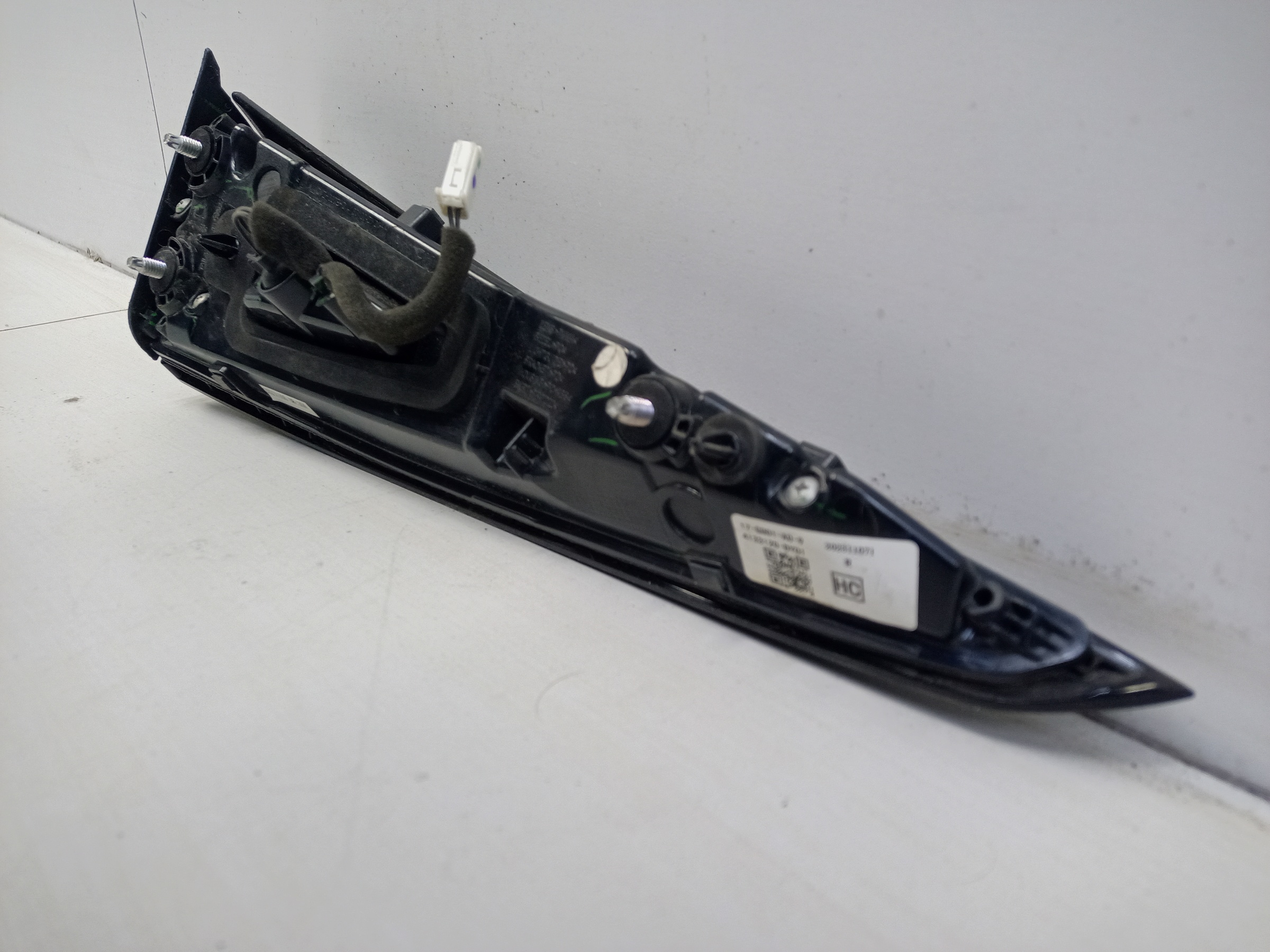 Фонарь задний правый внутренний Changan Lamore