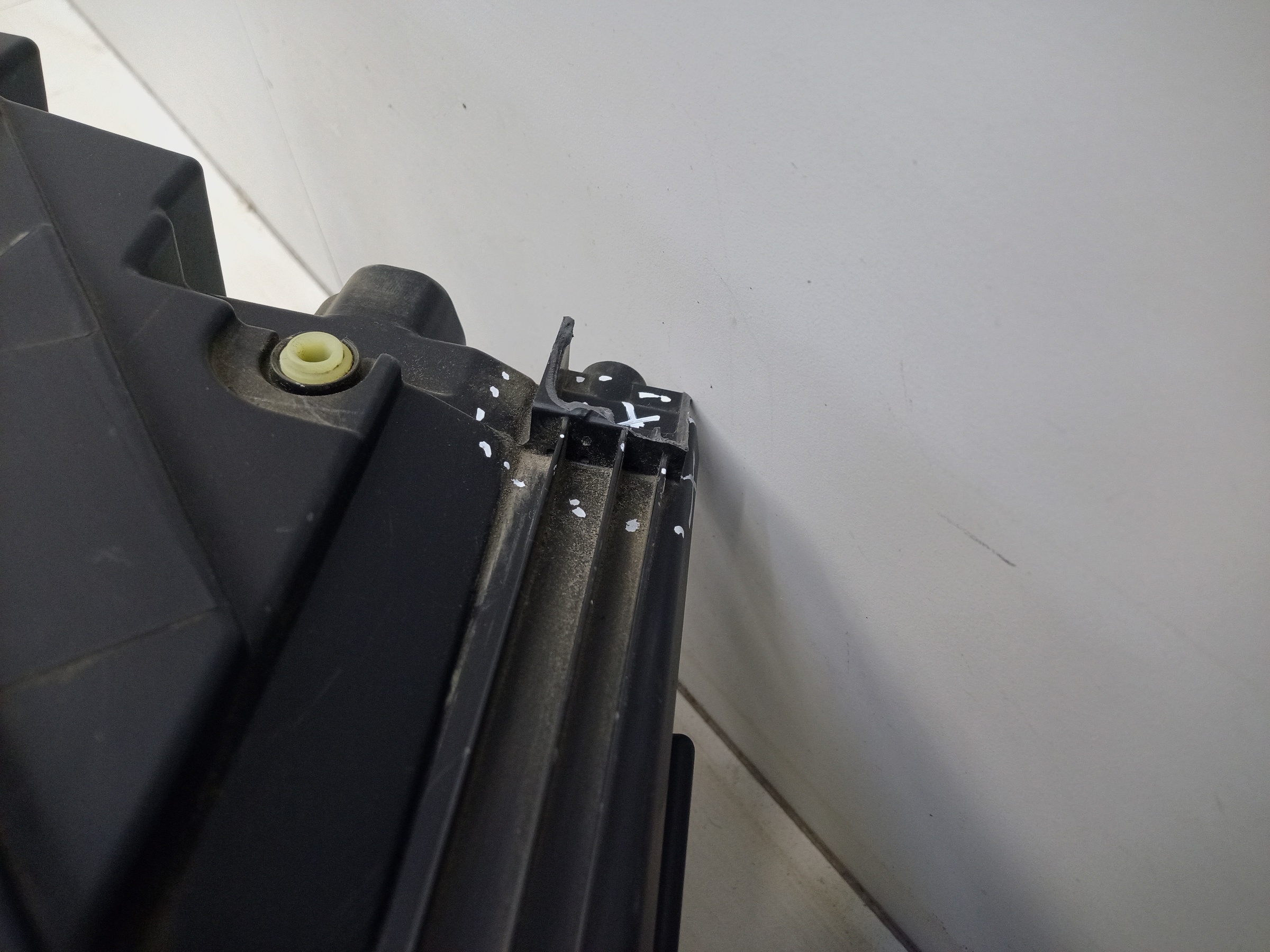 Фара передняя правая Geely Tugella Full LED