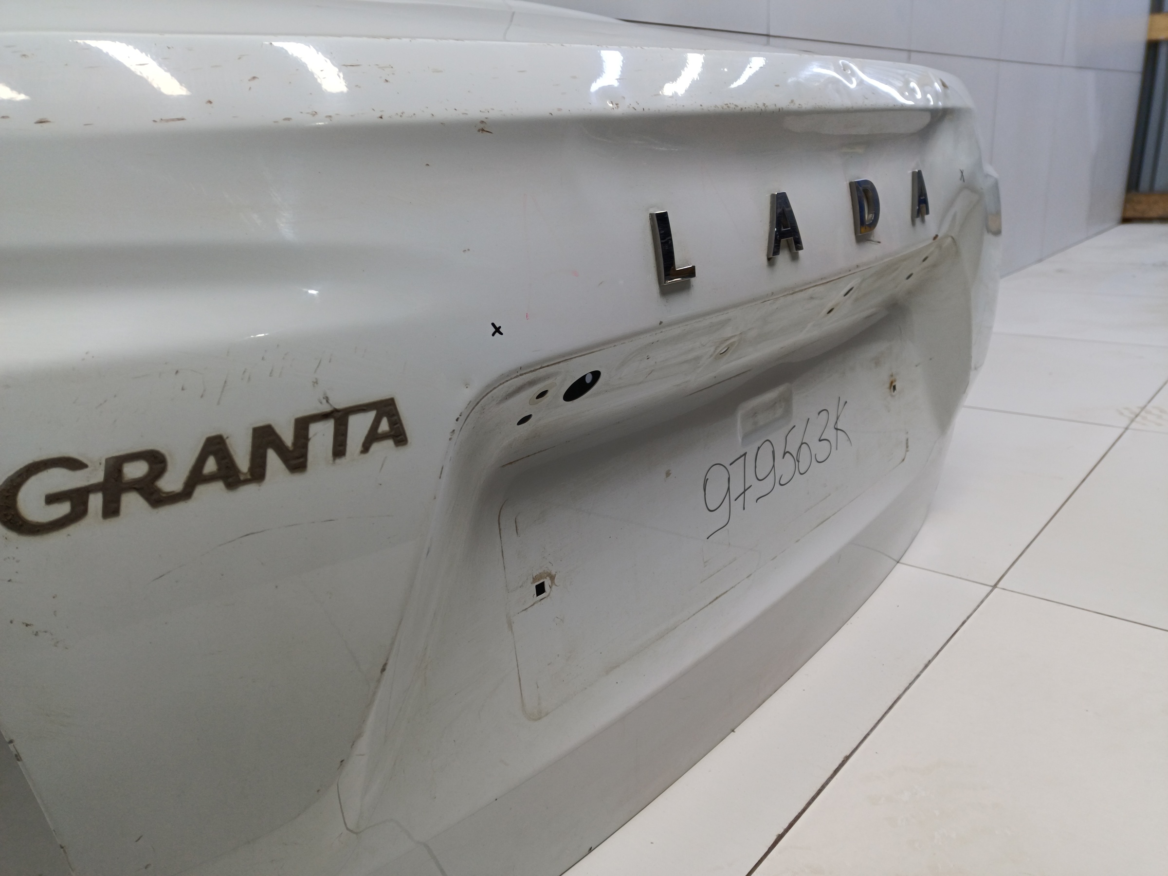 Крышка багажника Lada Granta Sedan 1 Restail