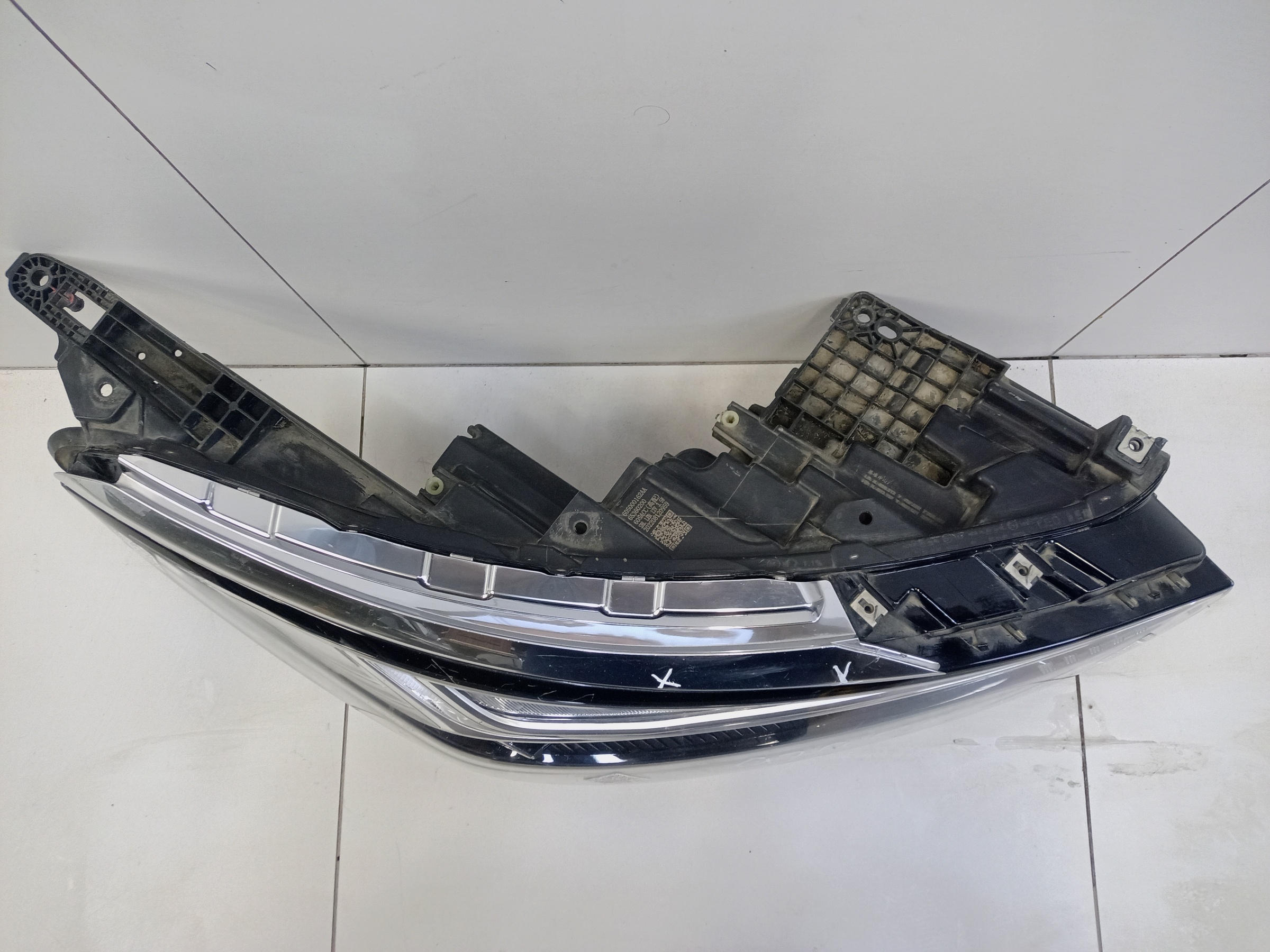 Фара передняя правая Exeed VX LED